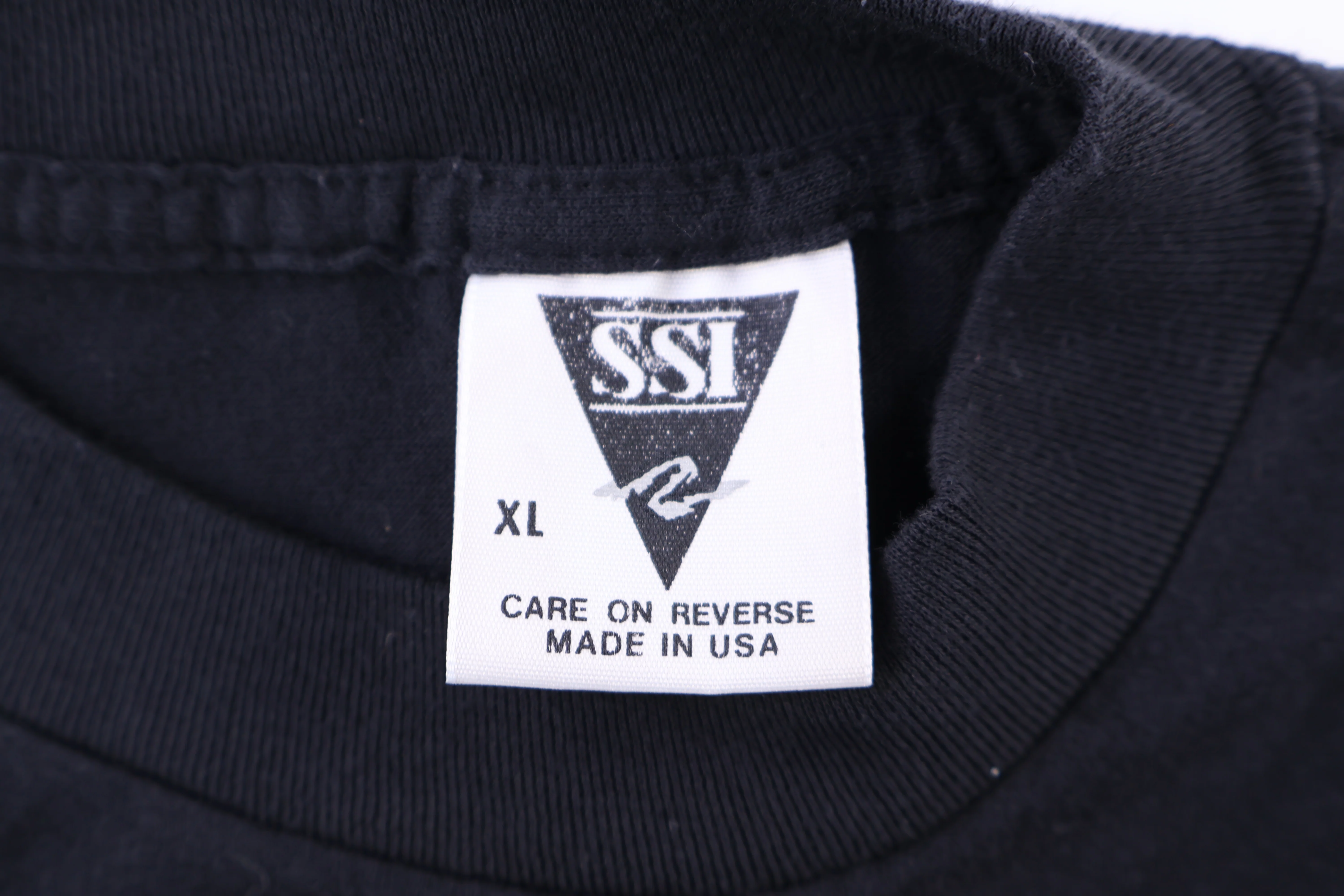 1991 Porsche 930 Graphic T-shirt - Image 3
