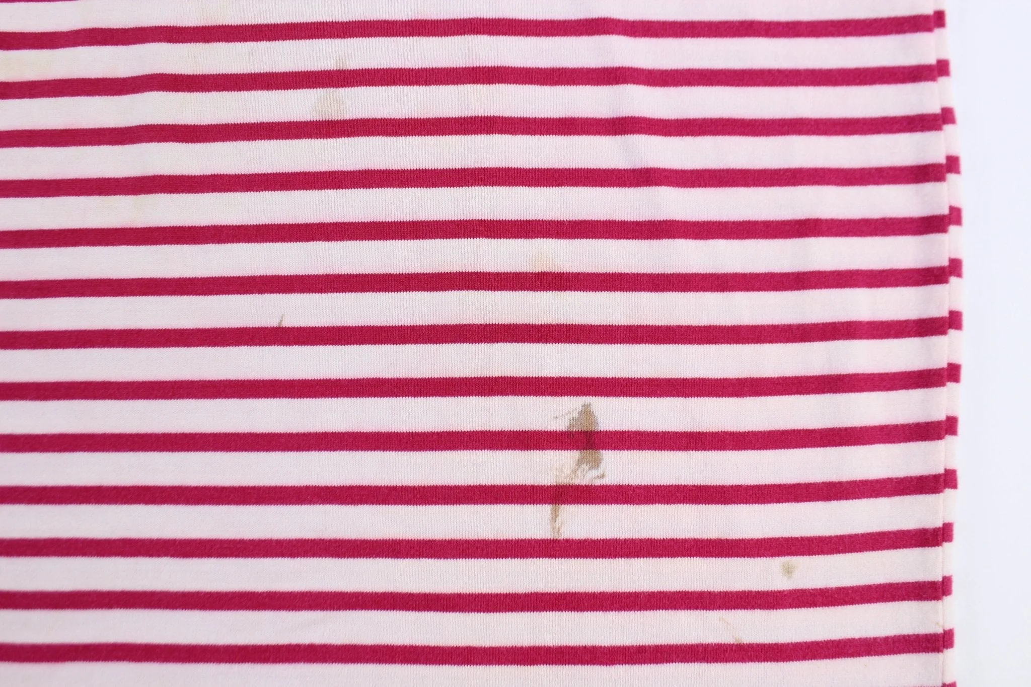 1992 Acme Clotihng Bugs Bunny Pink Striped T-Shirt - Image 4
