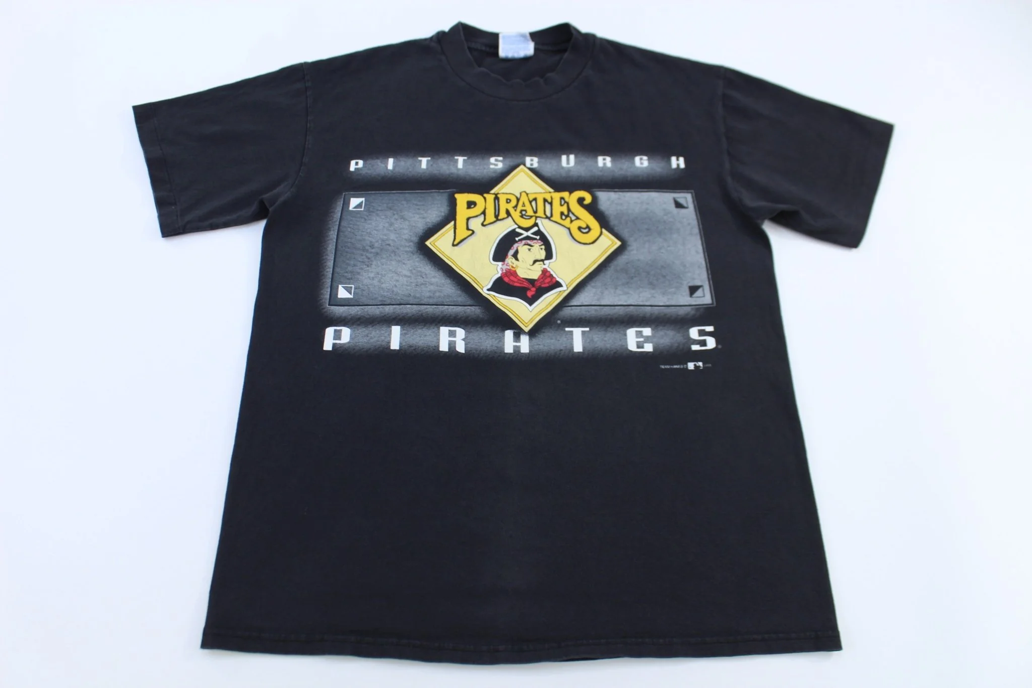 1995 Pittsburgh Pirates Baseball T-shirt