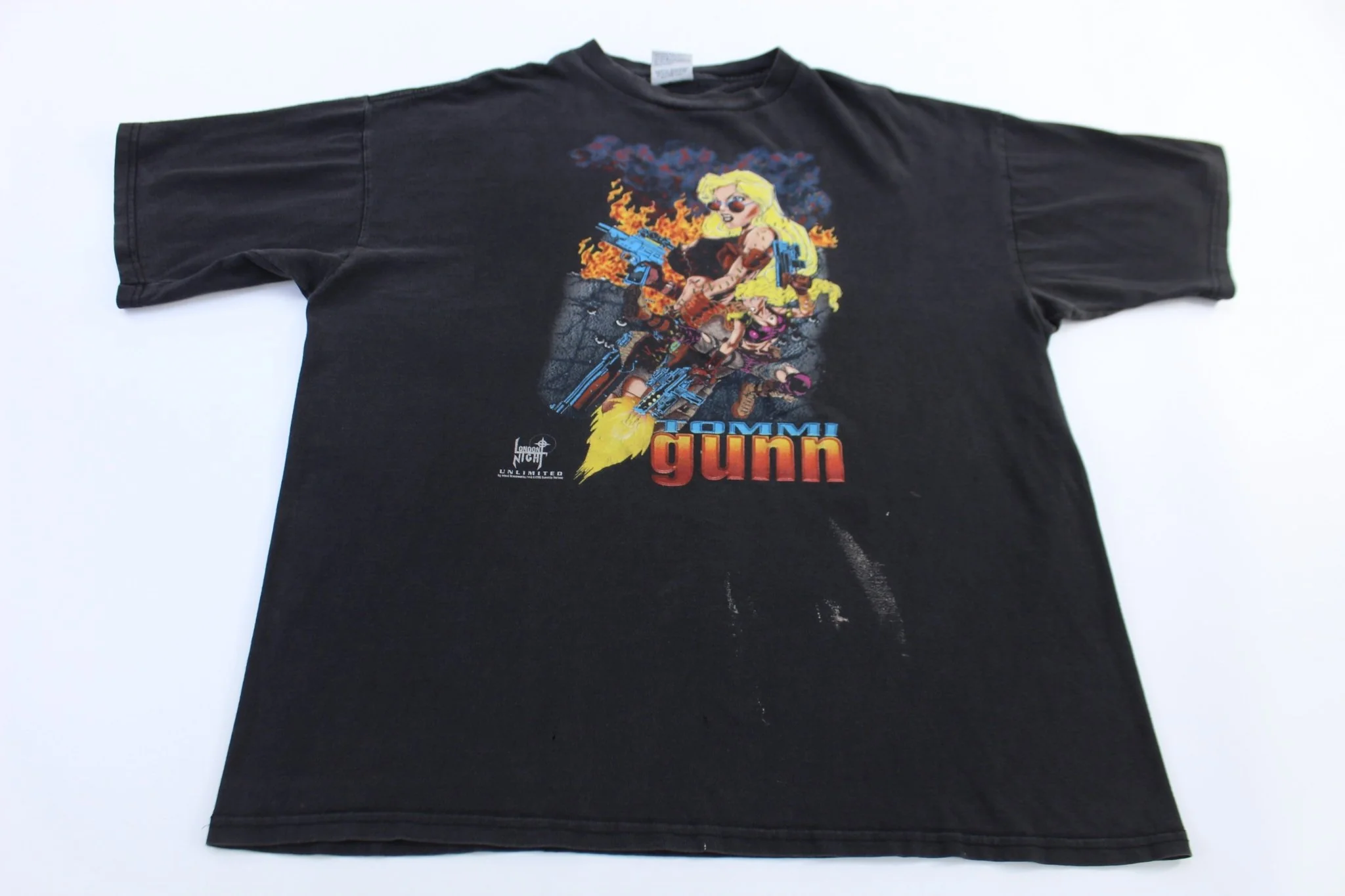 1996 Tommi Gunn Cartoon Graphic T-shirt