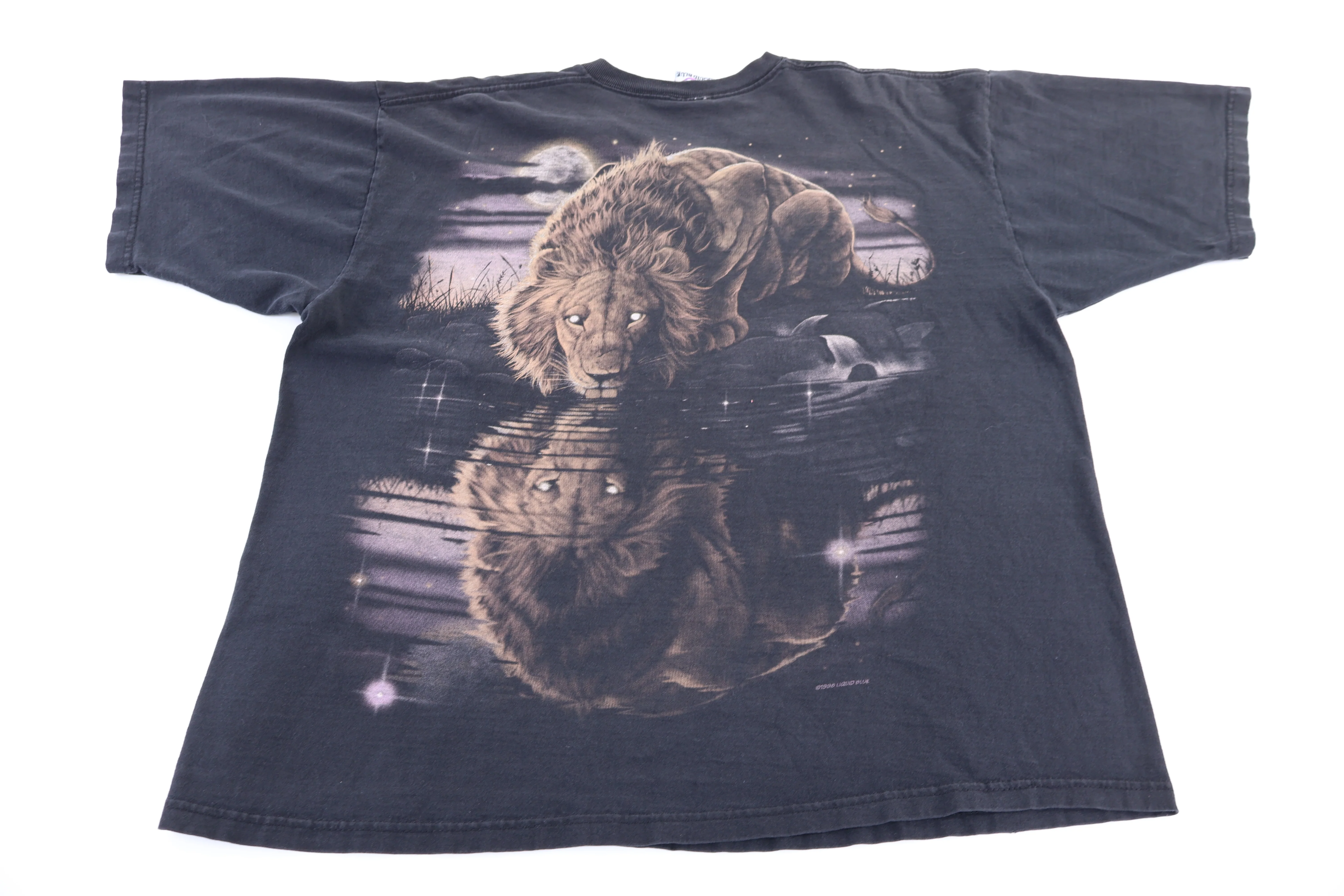 1998 Liquid Blue Lion Graphic T-shirt - Image 2