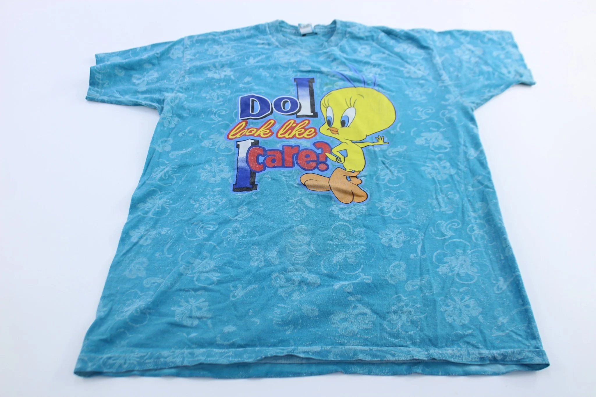 1998 Looney Tunes Tweety Do I Look Like I Care T-Shirt