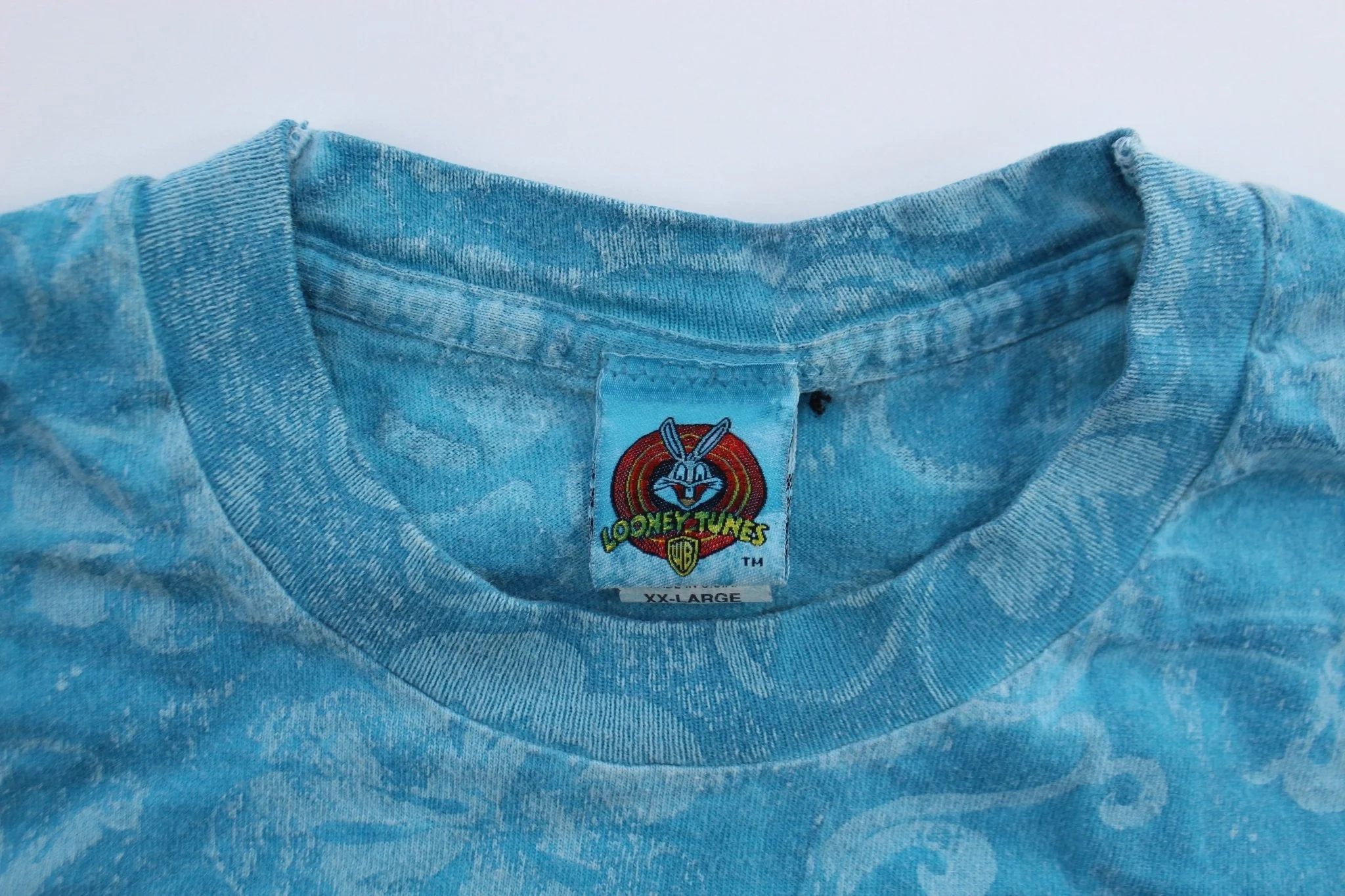 1998 Looney Tunes Tweety Do I Look Like I Care T-Shirt - Image 3