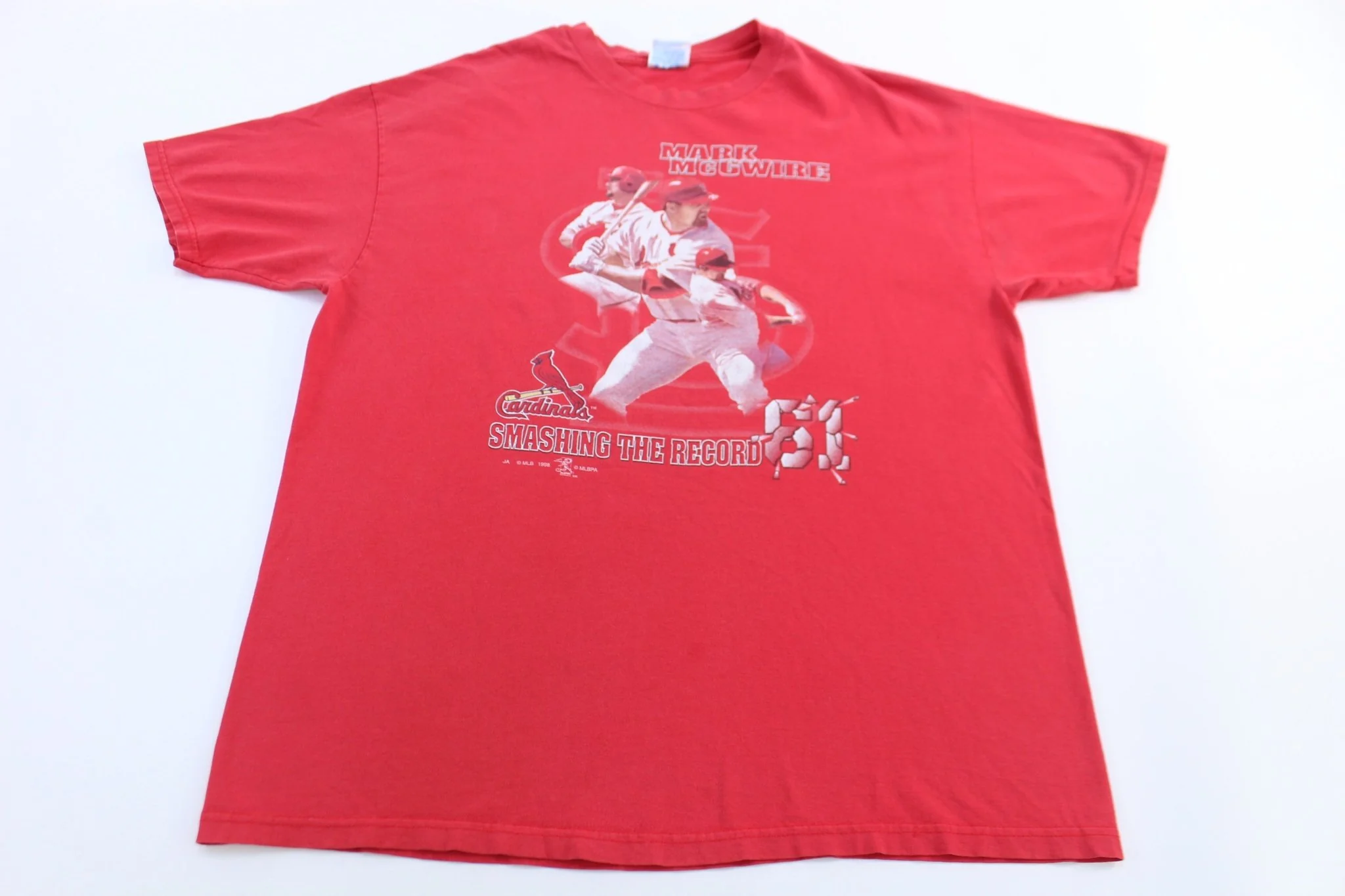 1998 Mark McGwire Smashing The Record T-shirt