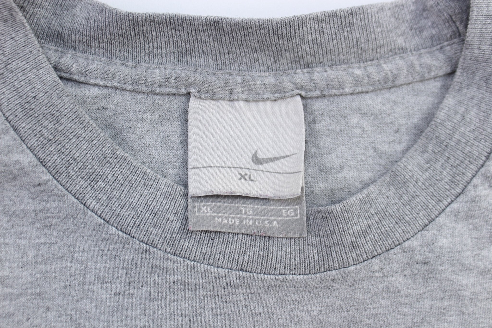 2000's Nike Embroidered Swoosh Logo Grey Just Do It Tank Top - Image 3