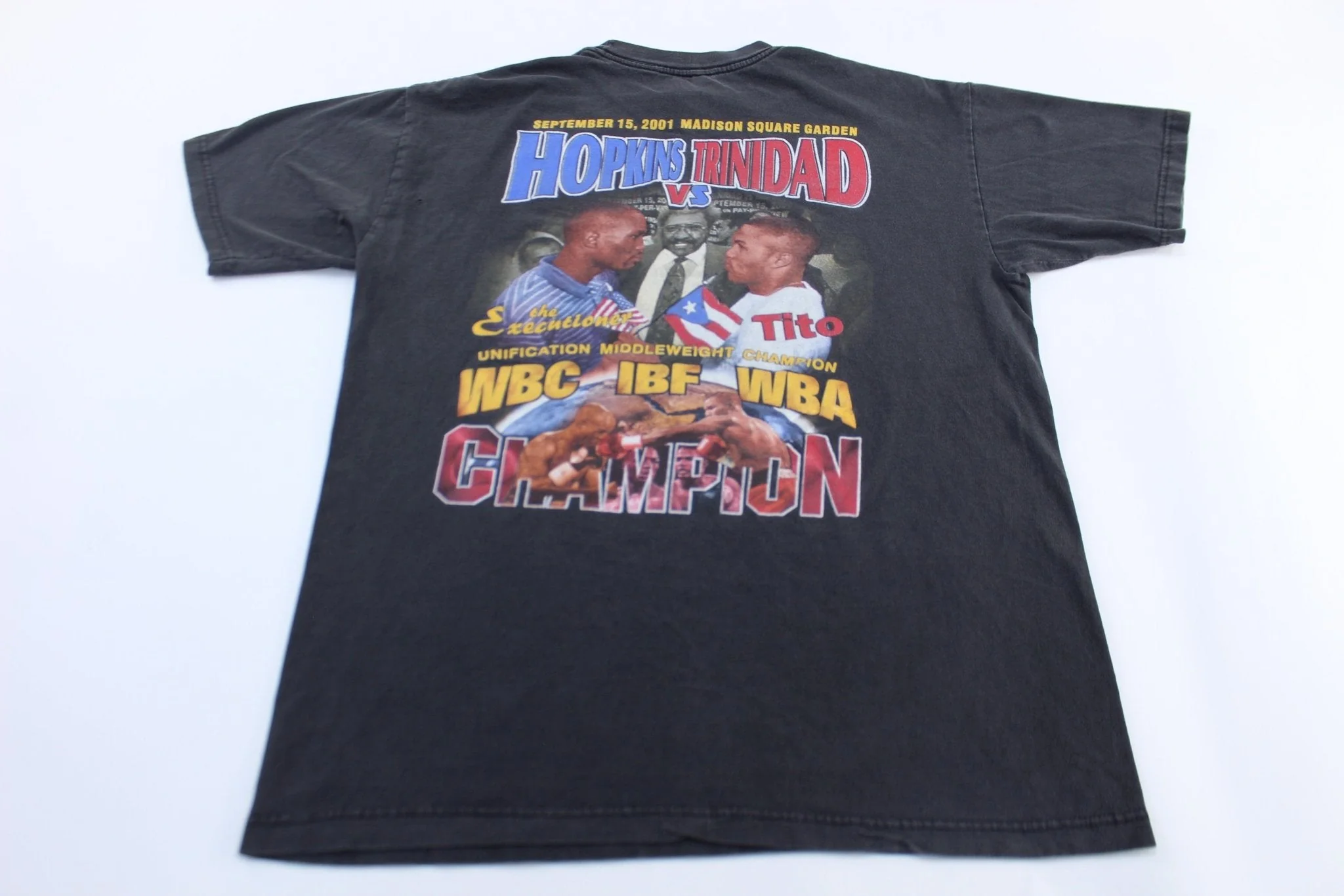 2001 Trinidad Vs Hopkins Madison Square Garden Graphic T-shirt - Image 2