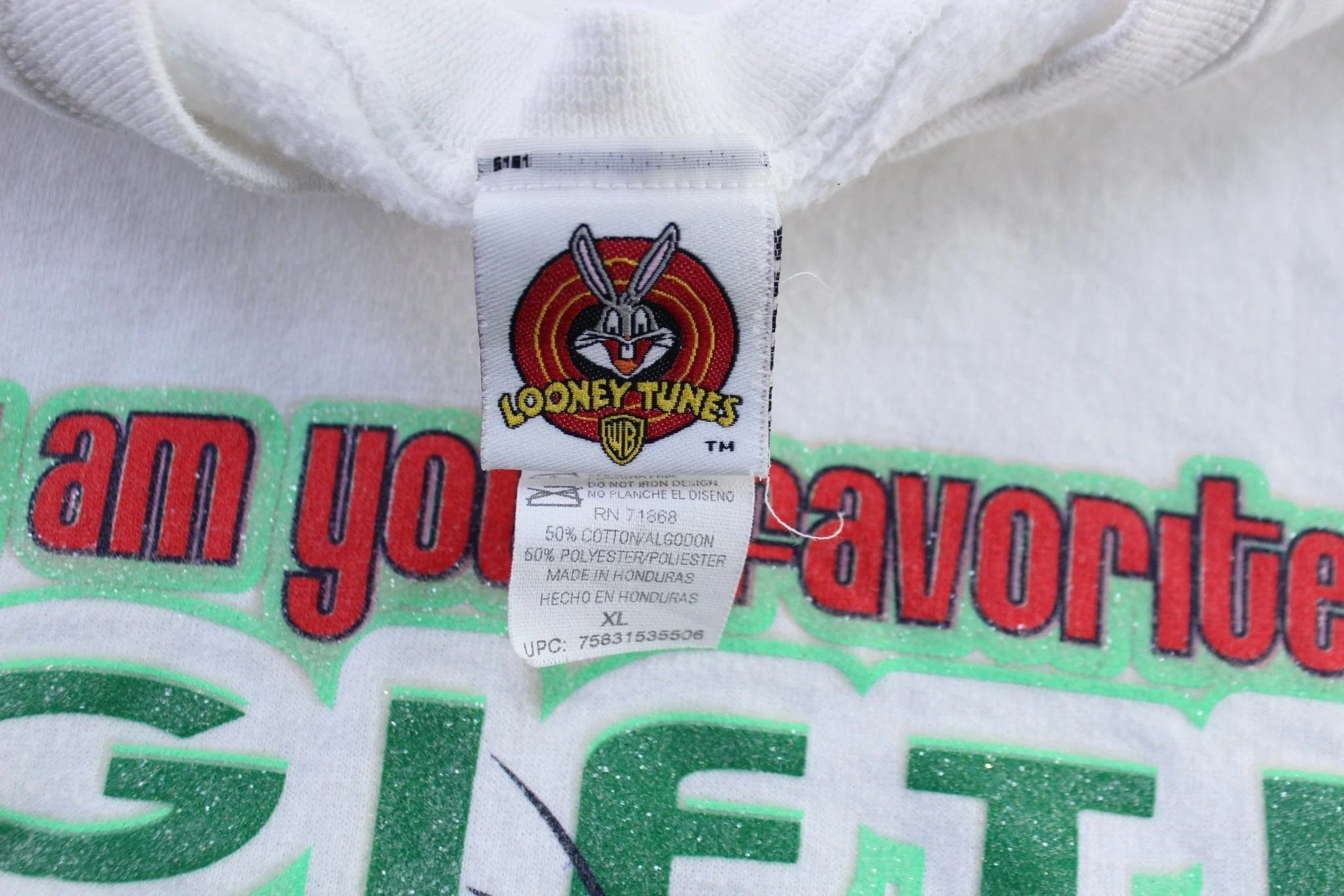 2004 Looney Tunes Tweety Christmas Graphic Sweatshirt - Image 3