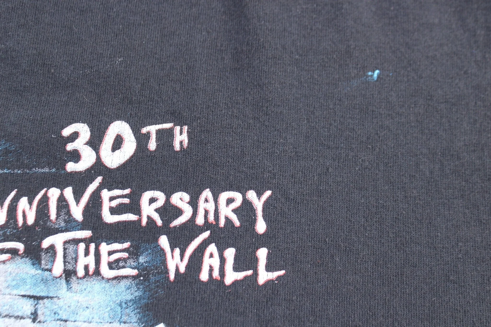 2010 Roger Waters The Wall Anniversary Tour T-shirt - Image 4