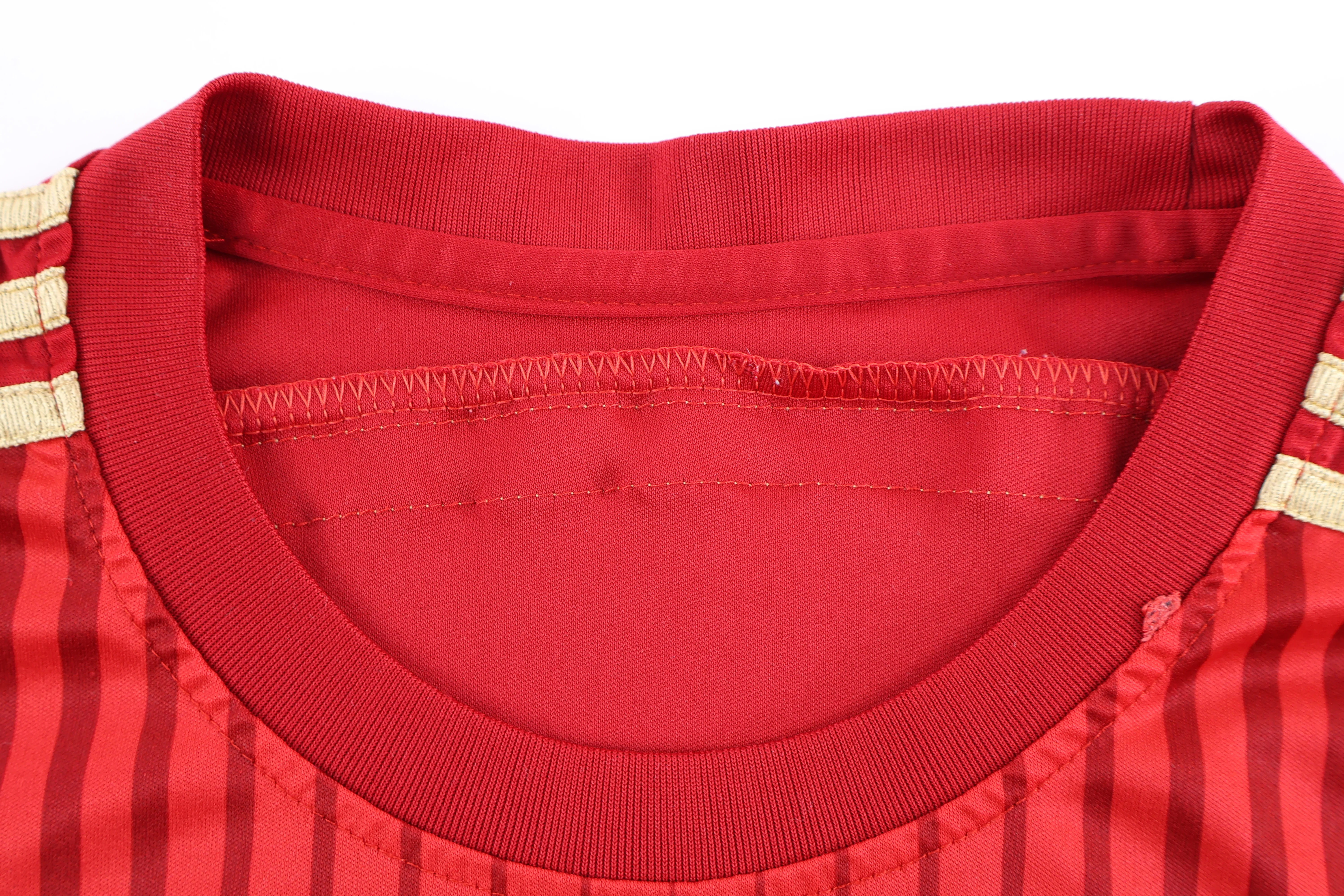 2010 Spain Soccer Jersey - Image 3
