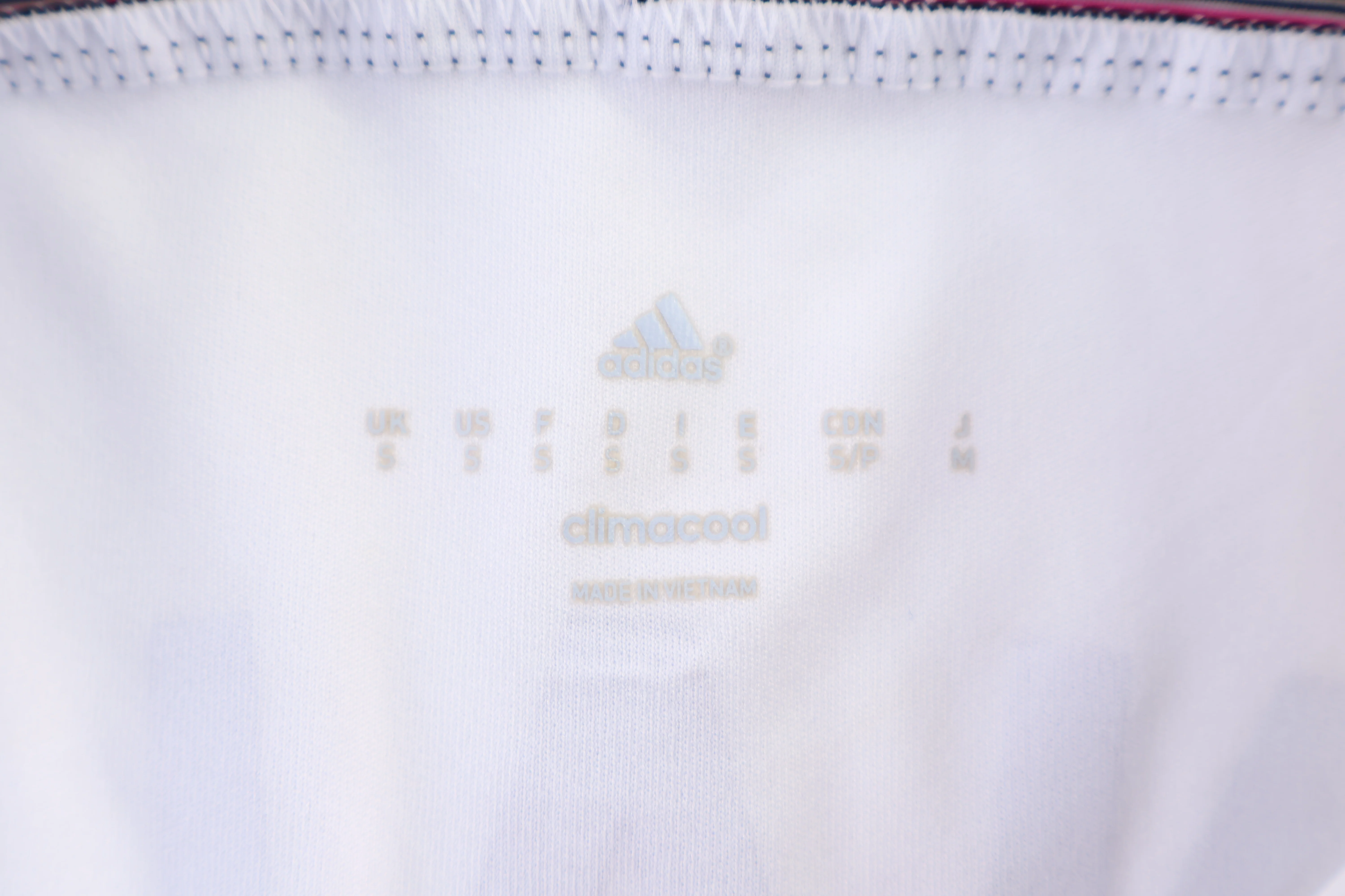 2014/15 Real Madrid Cristiano Ronaldo Soccer Jersey - Image 4