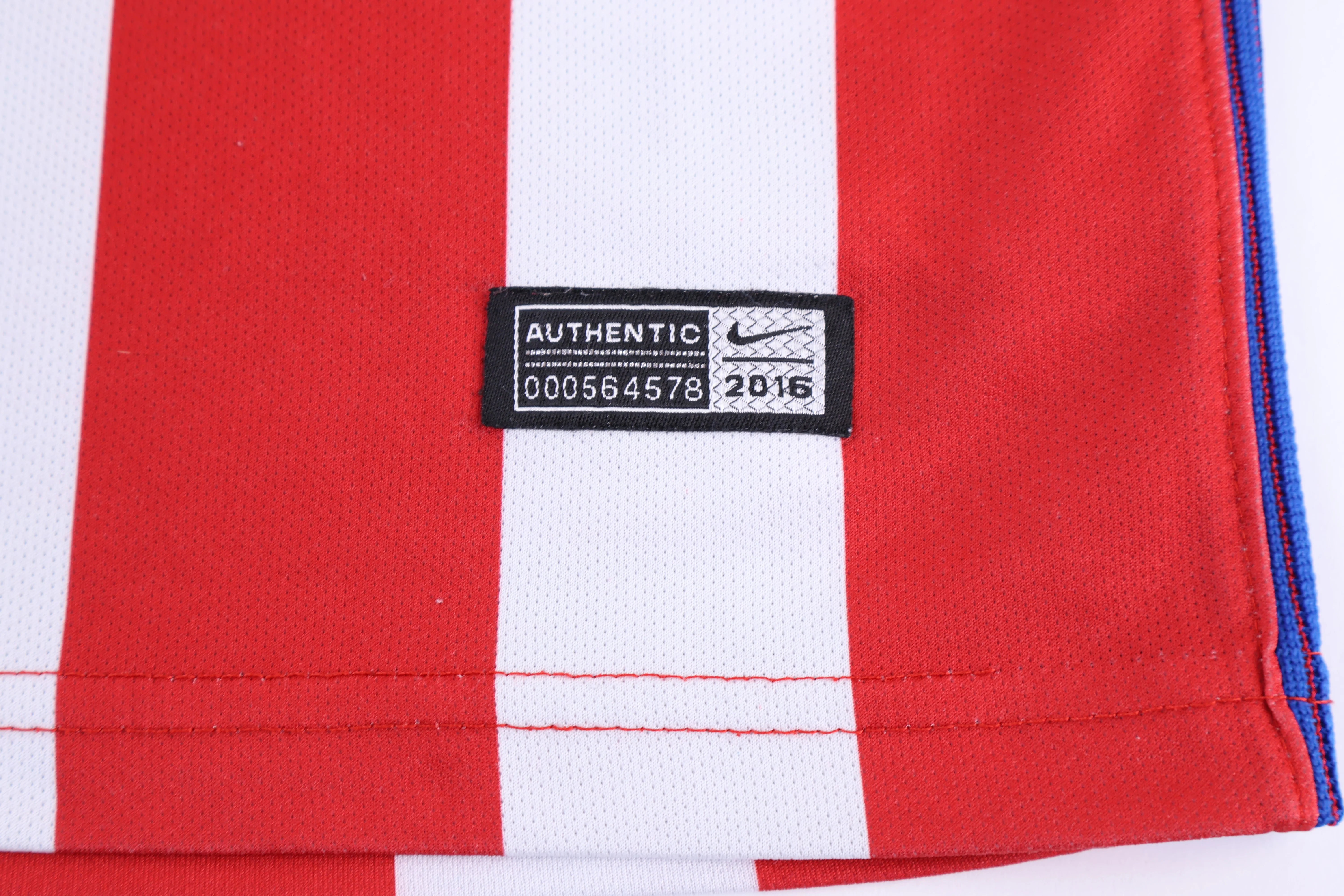 2015/16 Nike Atletico de Madrid Soccer Jersey - Image 3