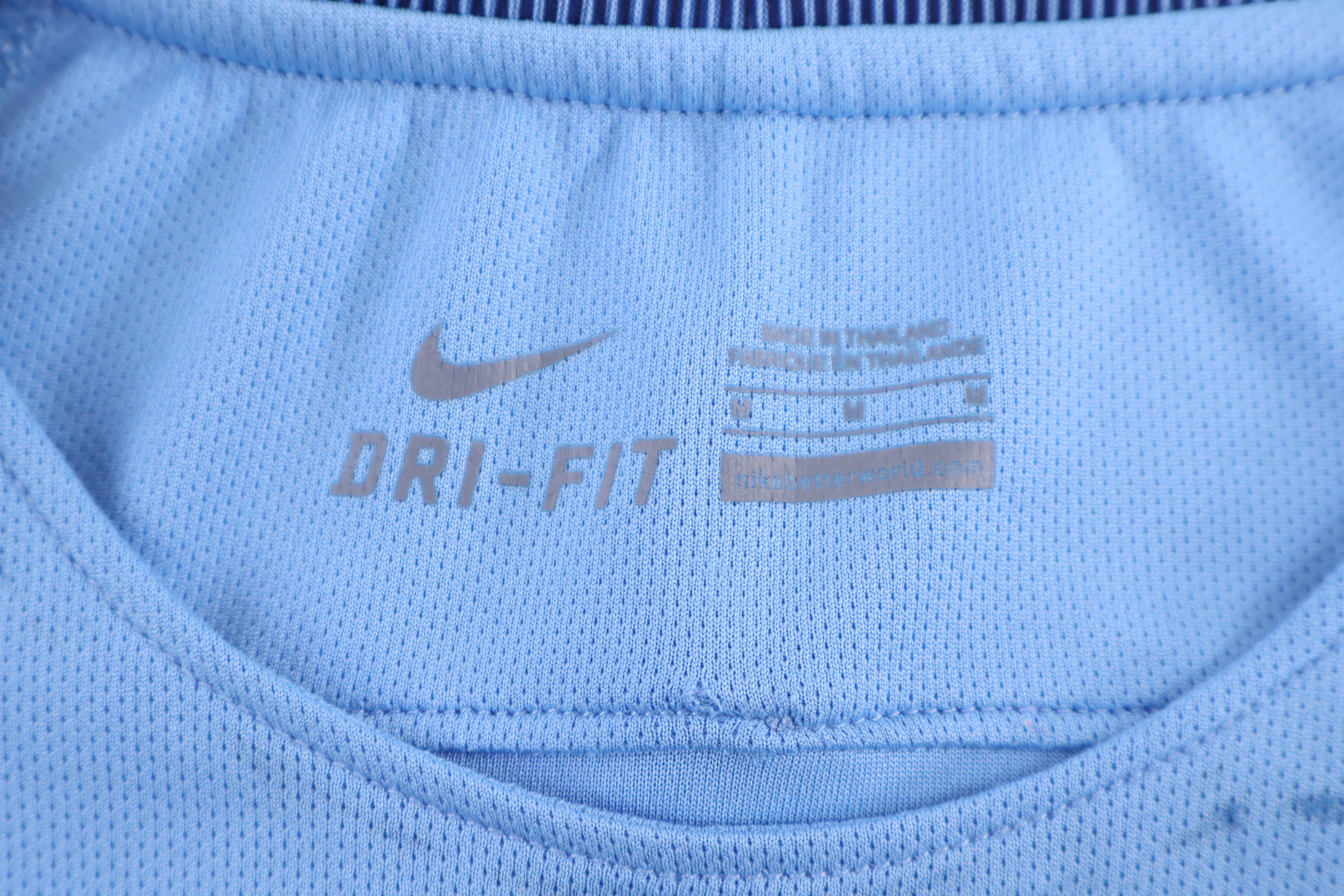 2016/17 Manchester City Soccer Jersey - Image 4
