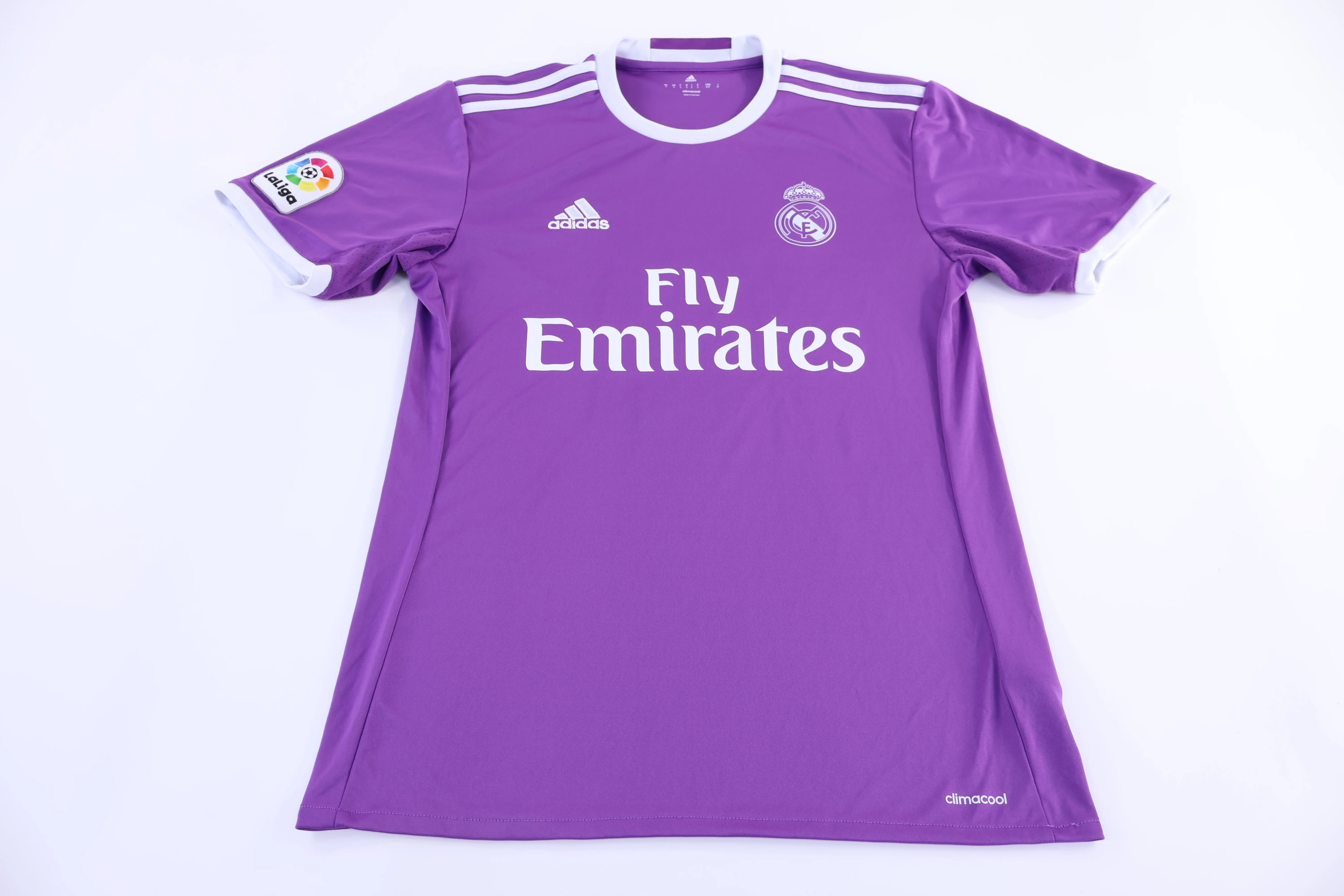 2016/17 Real Madrid Away Soccer Jersey - Image 2