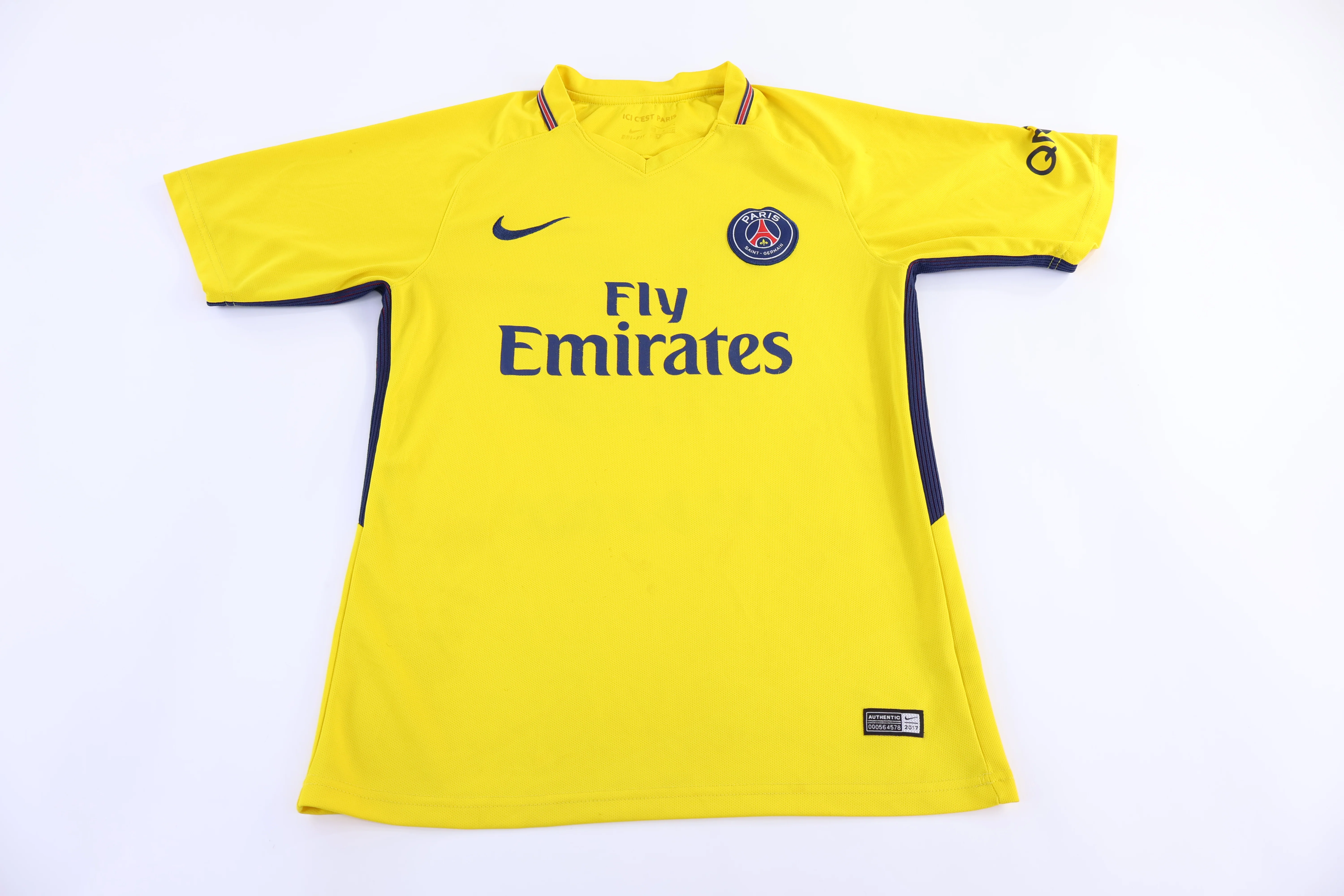 2017/18 Paris Saint Germain Soccer Jersey