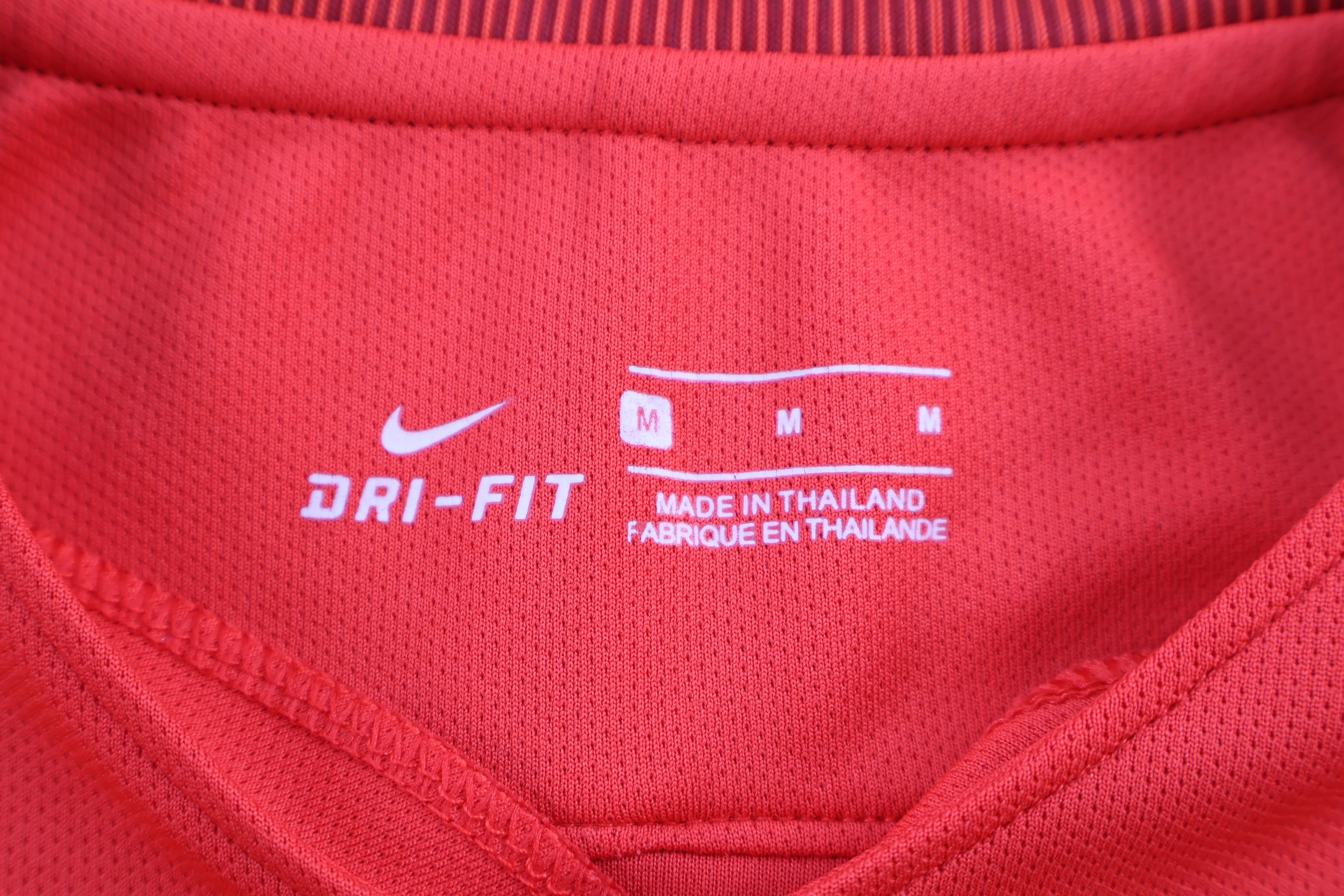 2017/18 United States National Team Soccer Jersey - Image 4