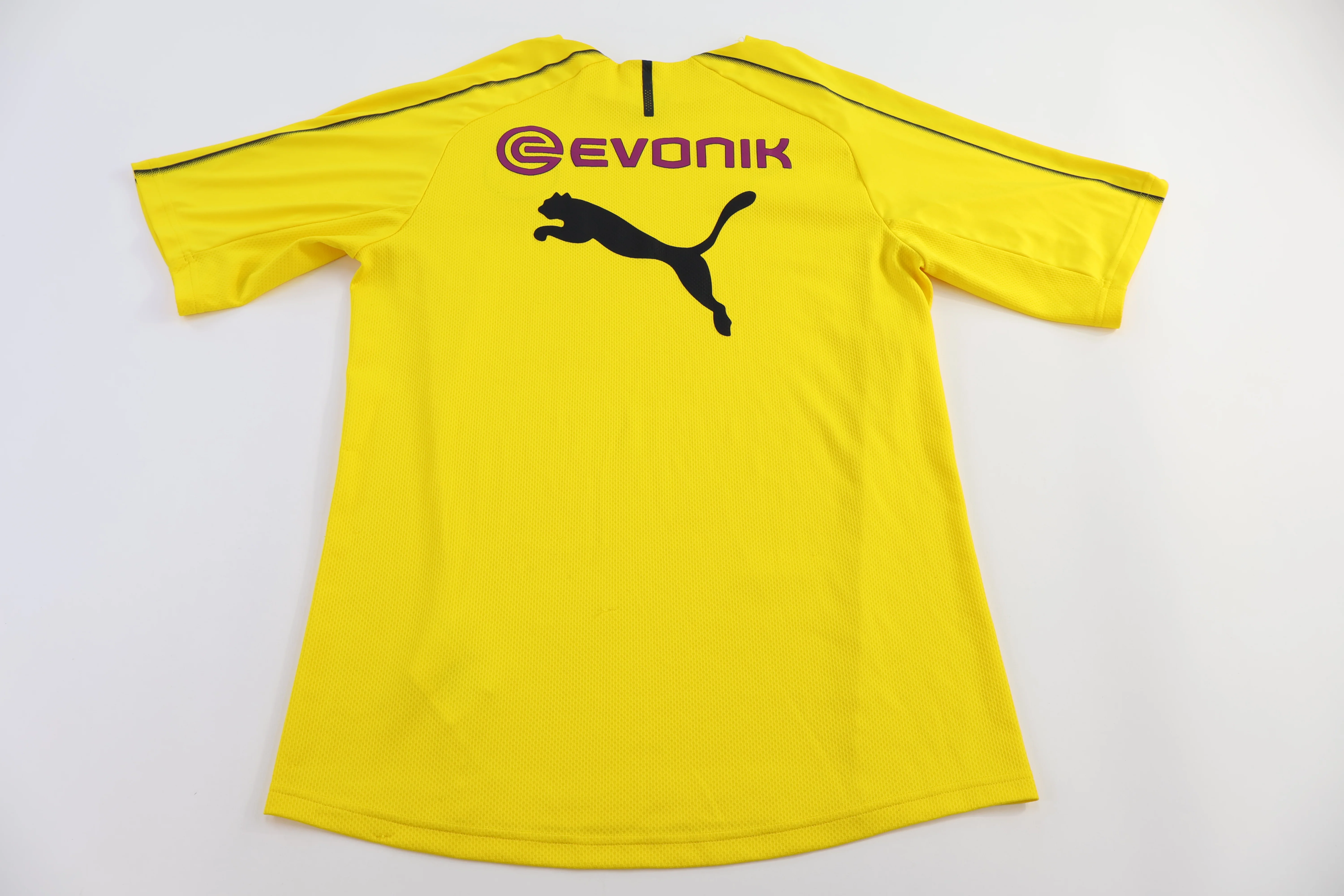 2018/19 Puma Borussia Dortmund Soccer Jersey - Image 2