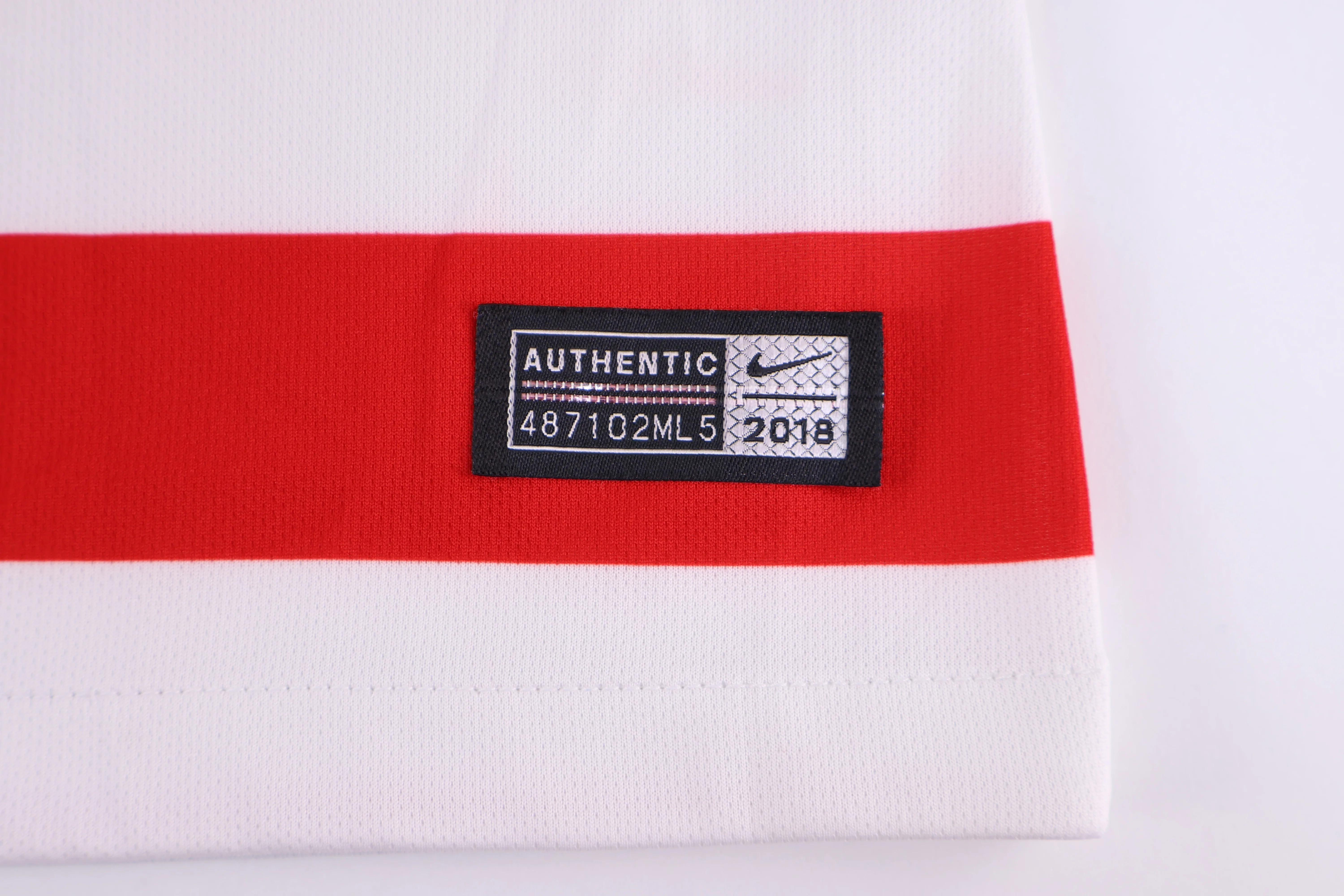 2018 Women's United States Soccer Jersey - Image 3