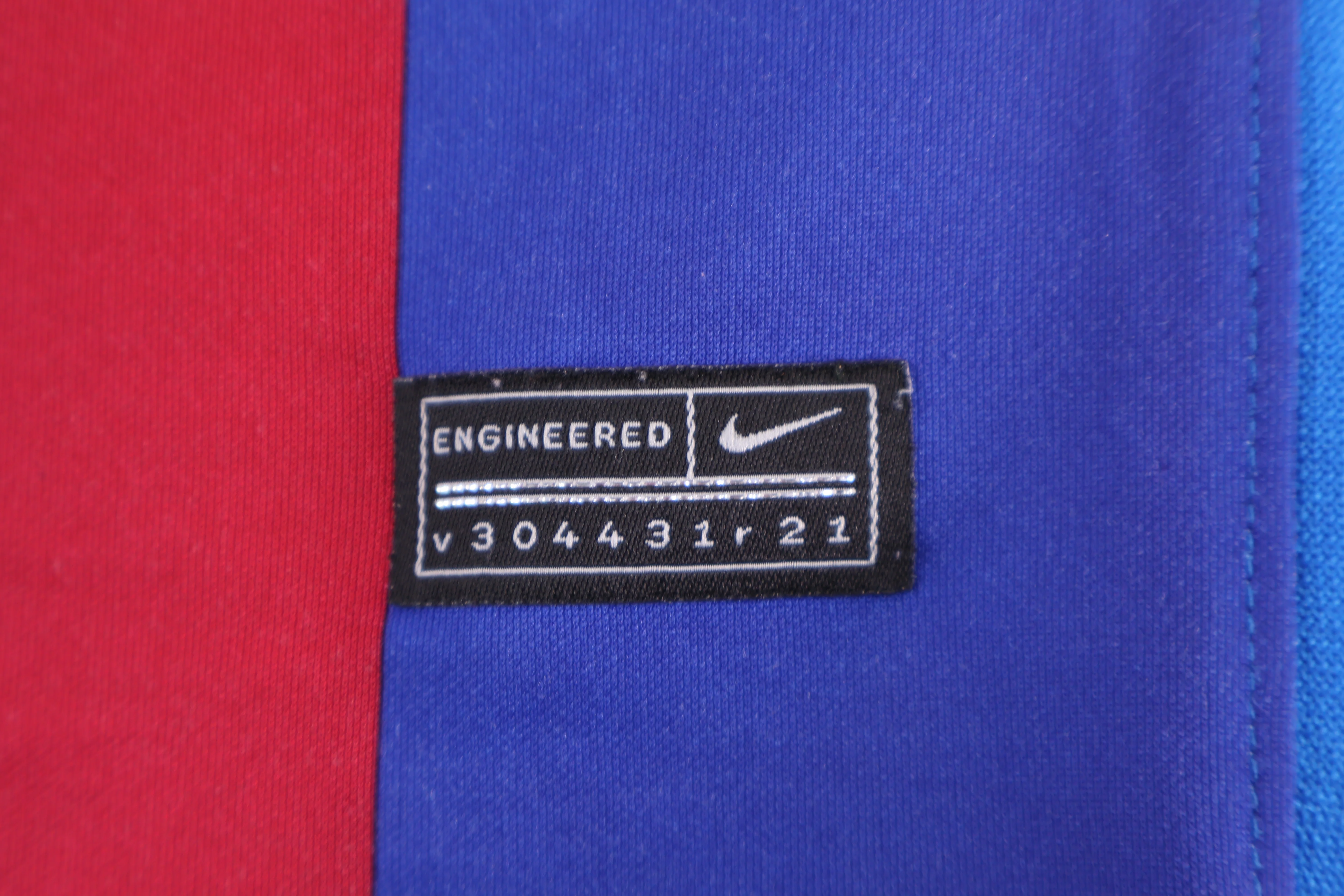 2021/22 Barcelona FC Soccer Jersey - Image 3