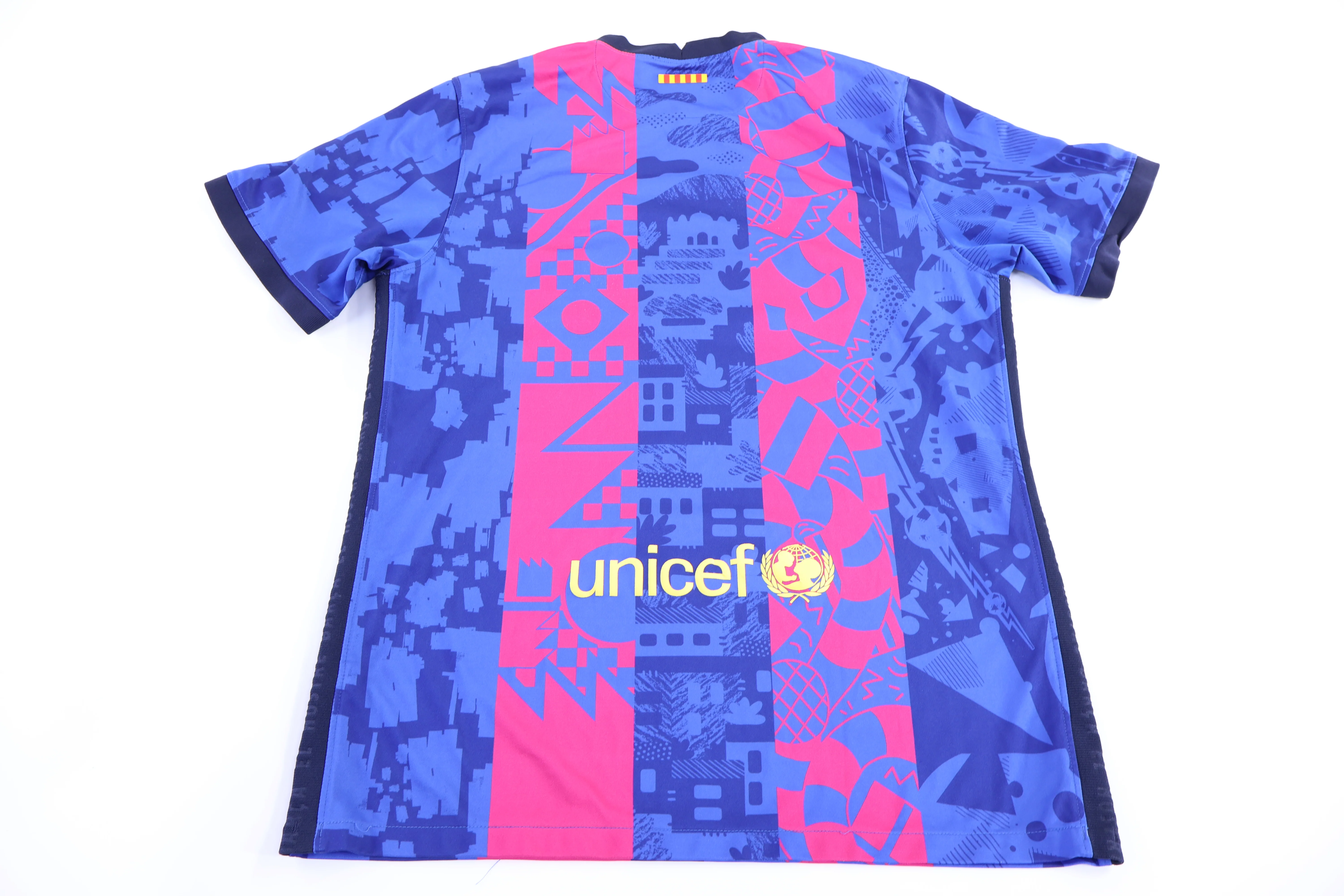 2021/22 Barcelona Soccer Jersey - Image 2