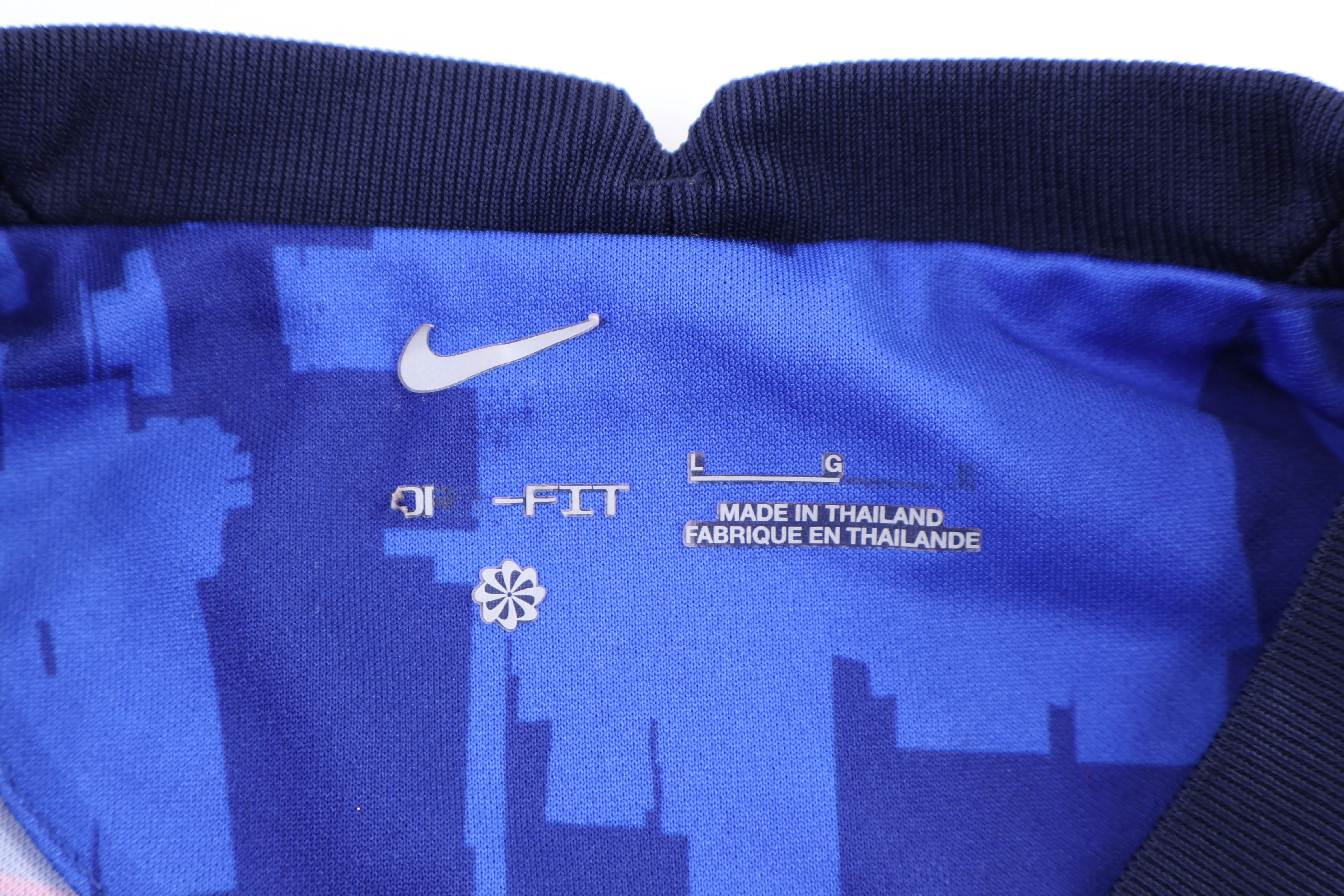 2021/22 Barcelona Soccer Jersey - Image 4