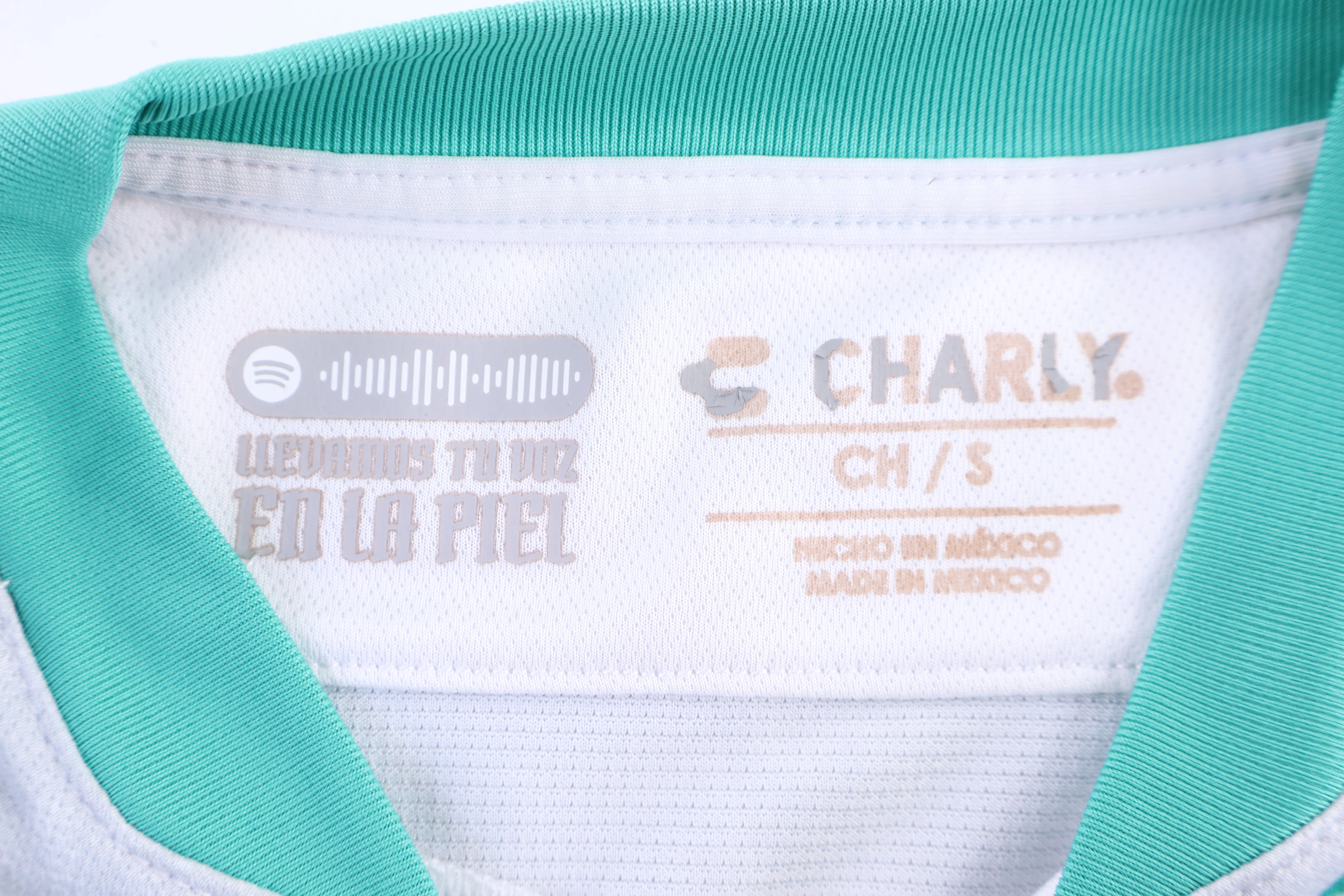 2021/22 Charly Club Leon Soccer Jersey - Image 4