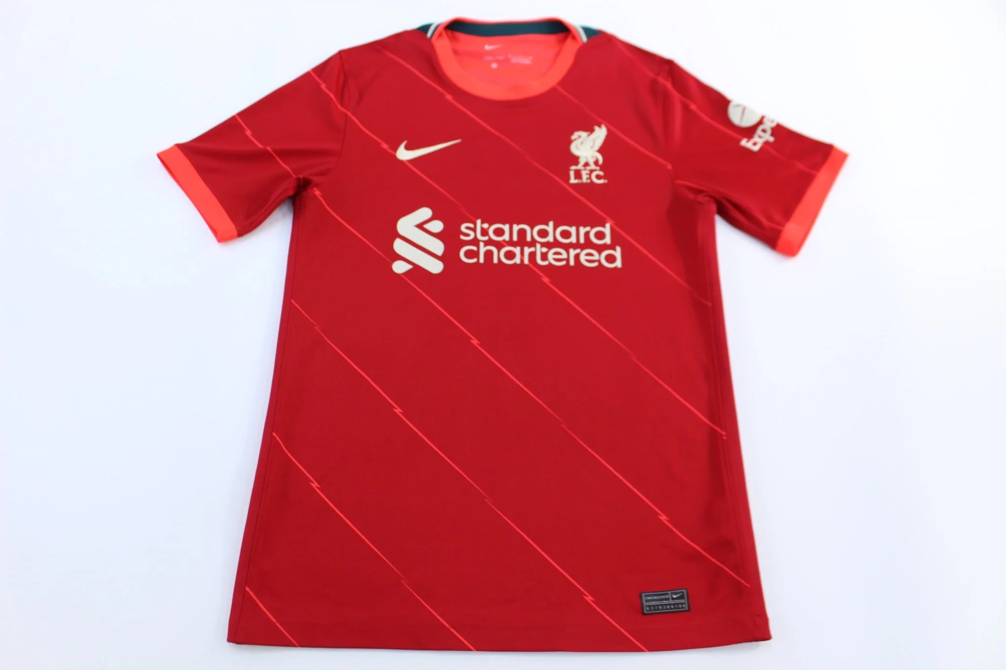 2021-22 Liverpool Home Soccer Jersey