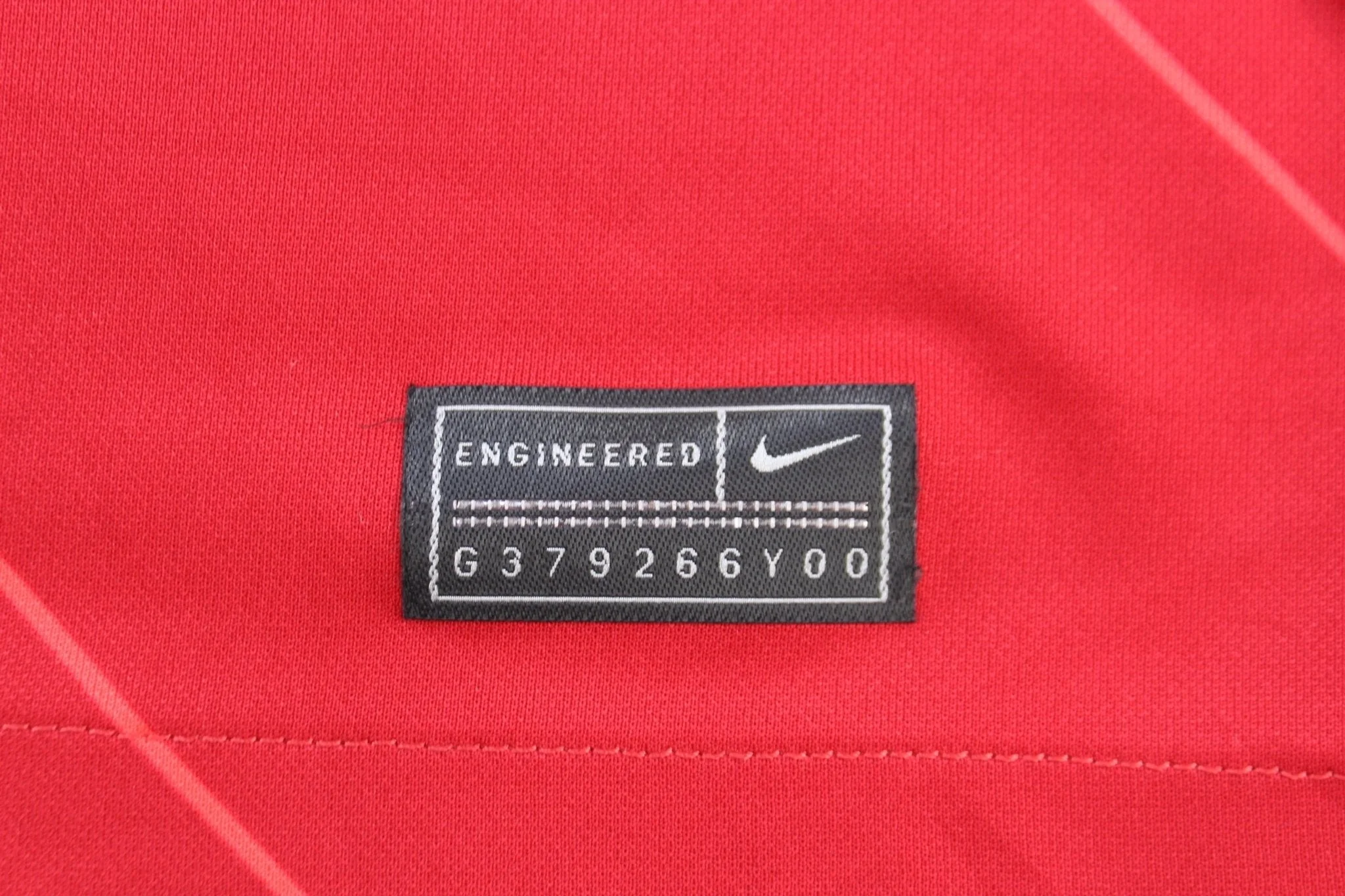 2021-22 Liverpool Home Soccer Jersey - Image 3
