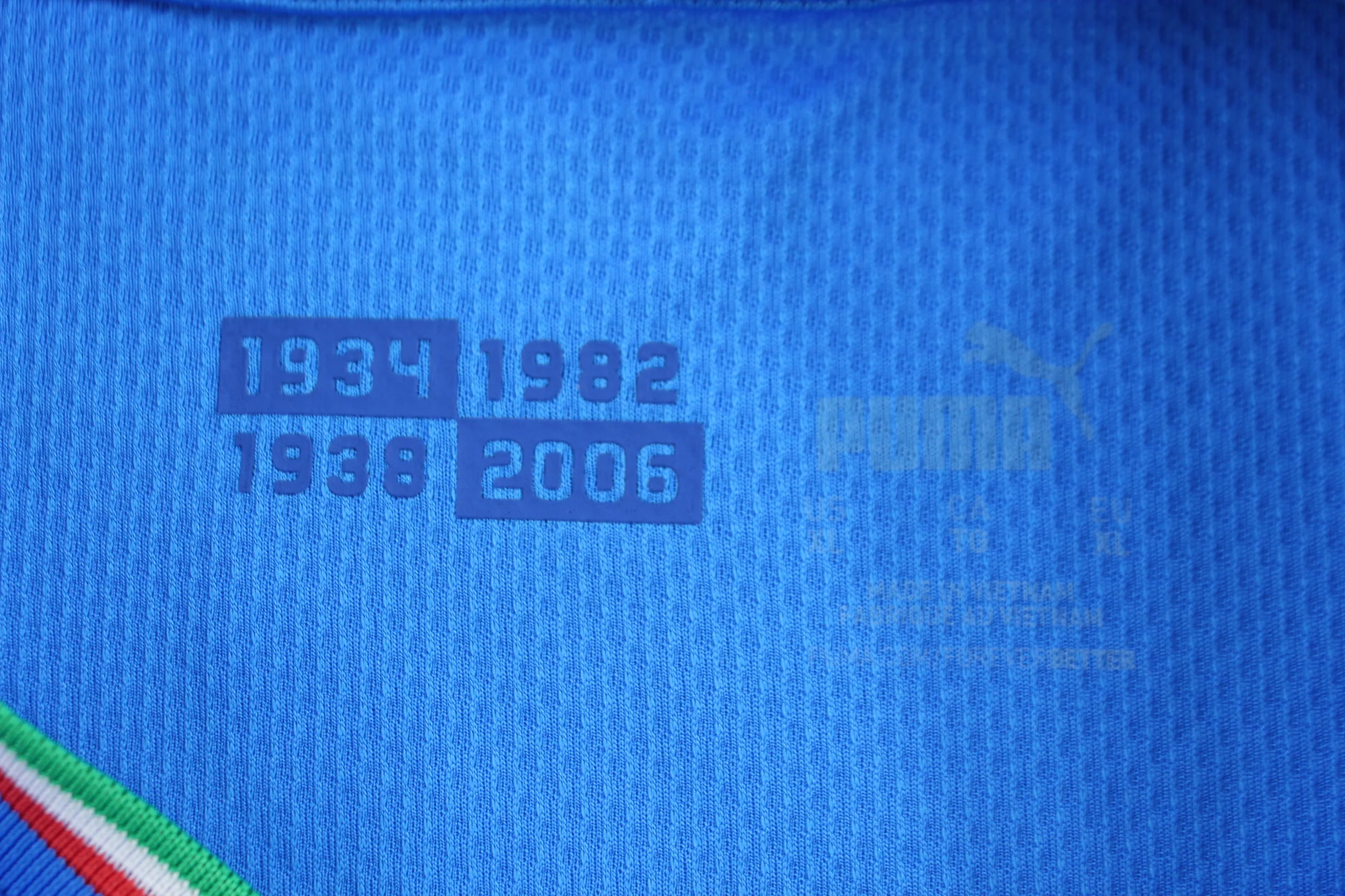 2022/23 Italy National Team Soccer Jersey - Image 3