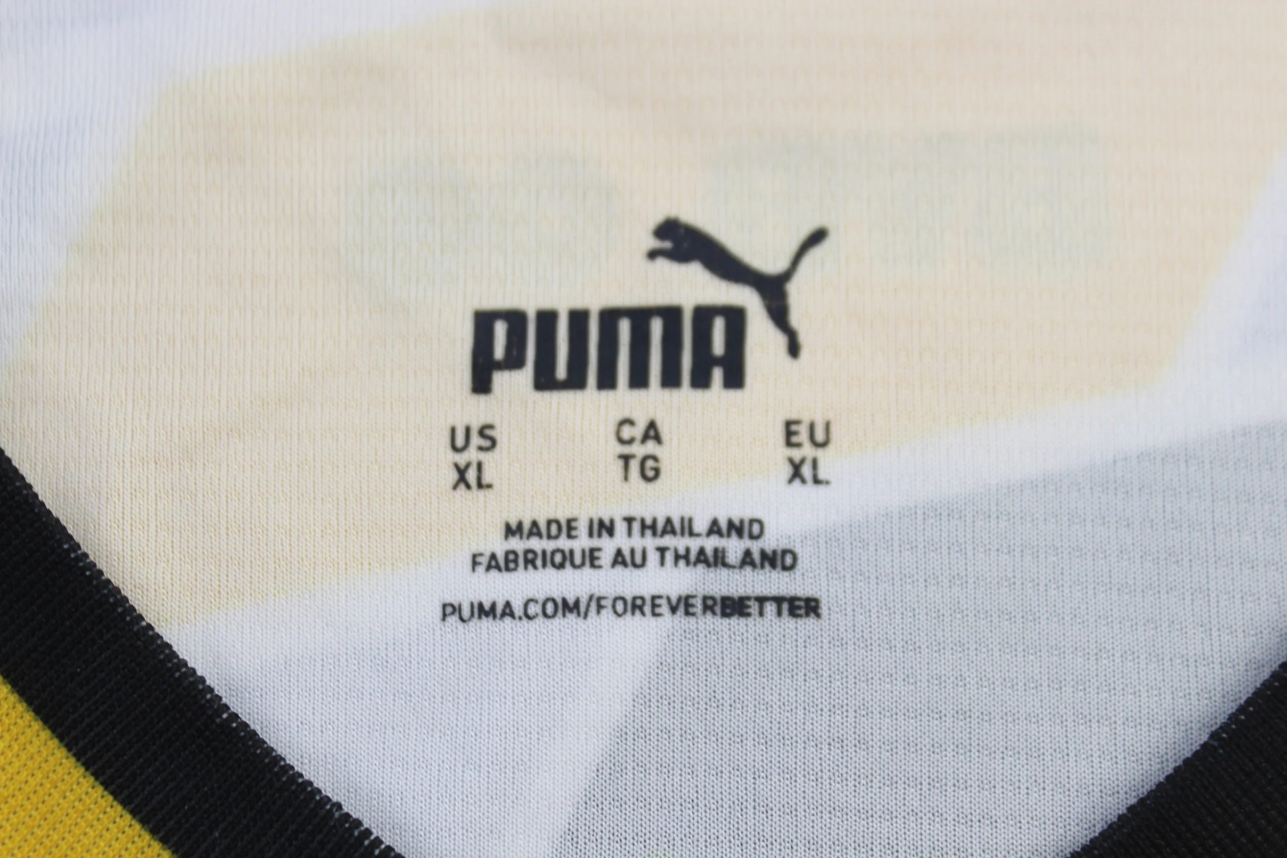 2024/25 Puma Borussia Dortmund Soccer Jersey - Image 3