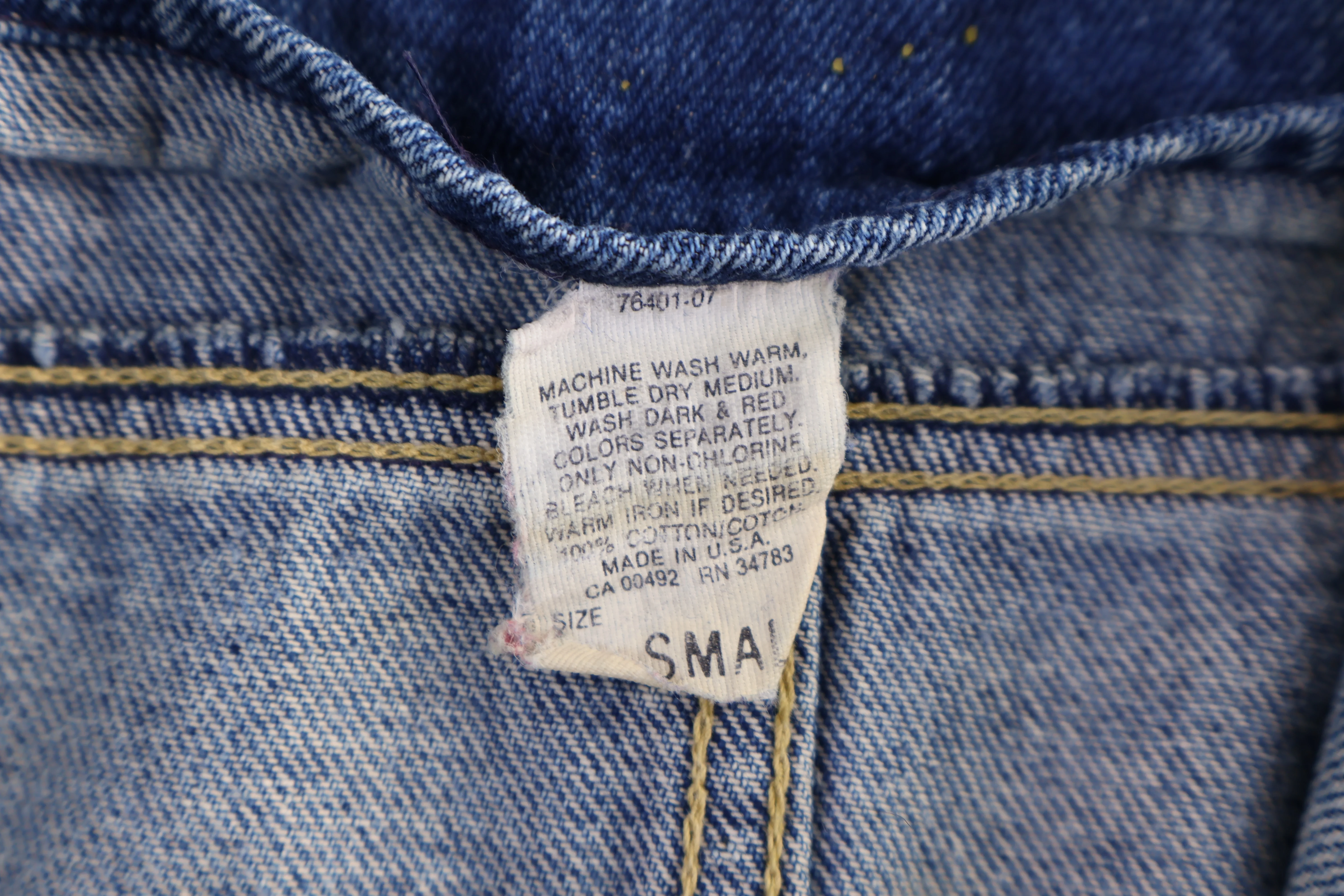 70's Medium Wash Denim Chore Jacket - Image 4