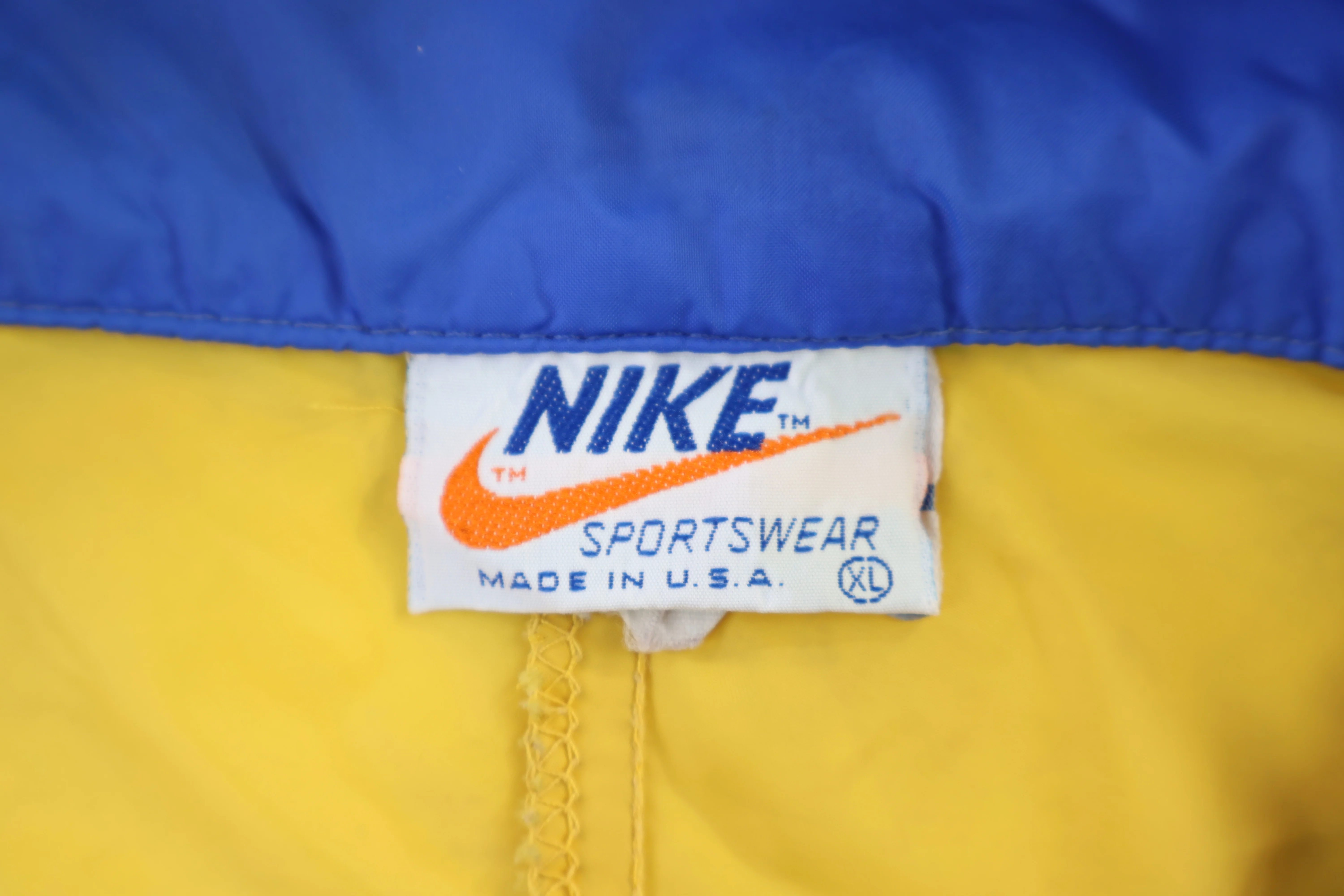 70's Nike Embroidered Logo Yellow & Blue Windbreaker - Image 4