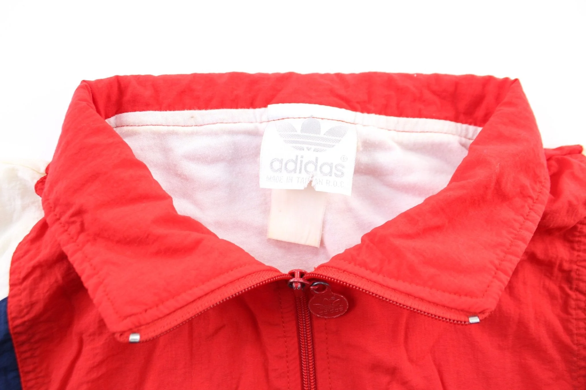 80's Adidas Embroidered Logo Red, Blue, & White Zip Up Jacket - Image 3