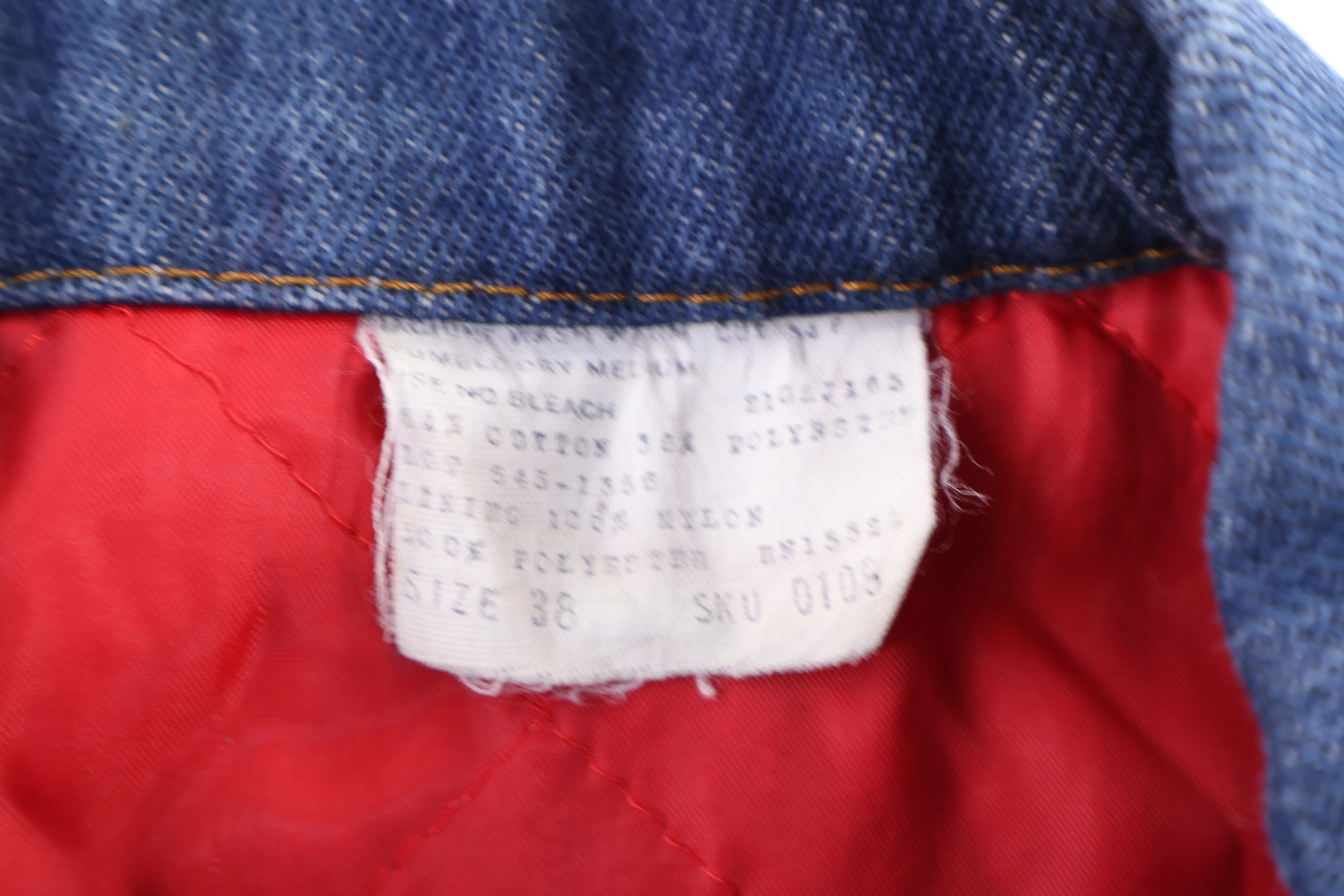 80's Dark Wash Insulated Denim Jacket - Image 3