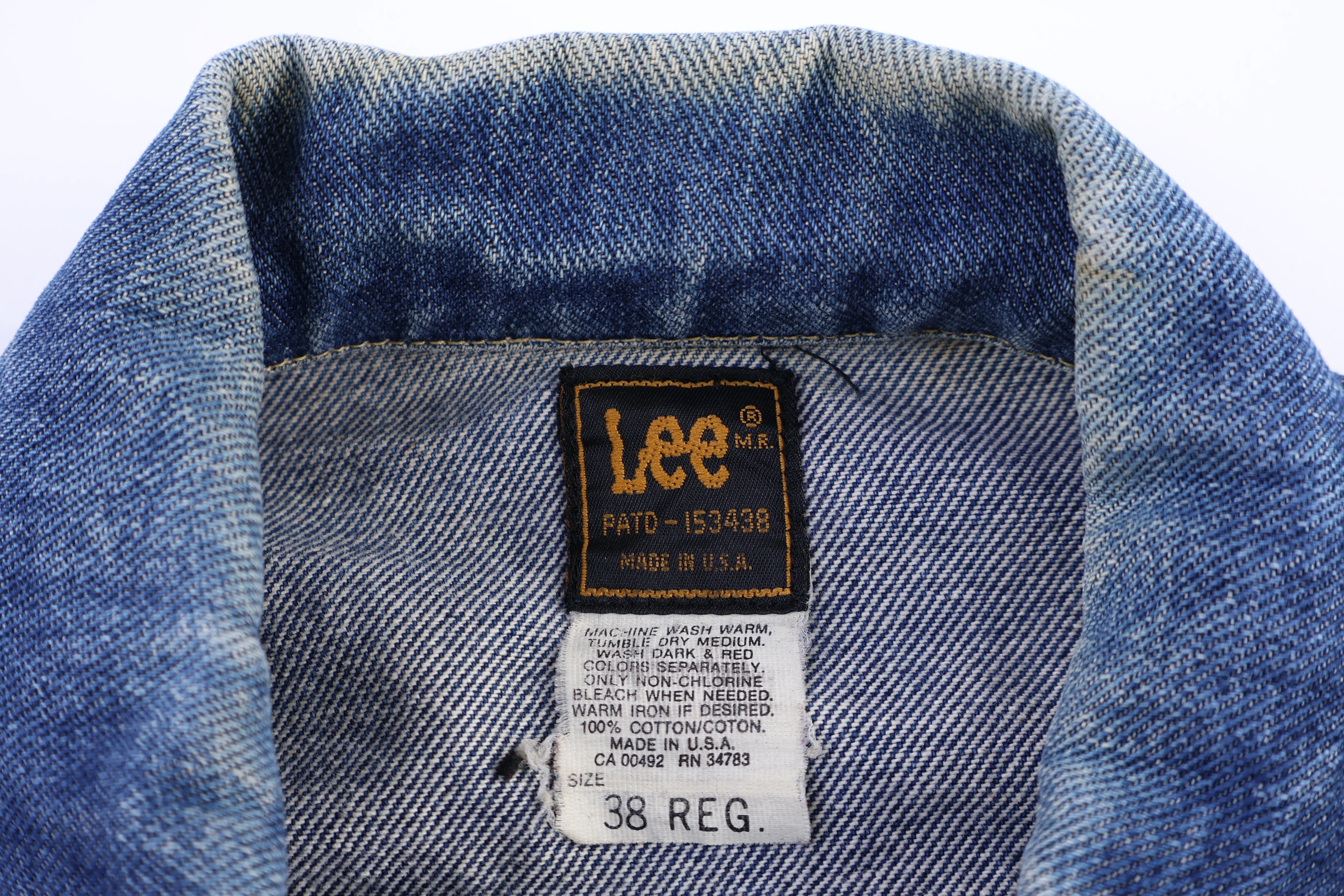 80's Lee Denim Trucker Jacket - Image 3