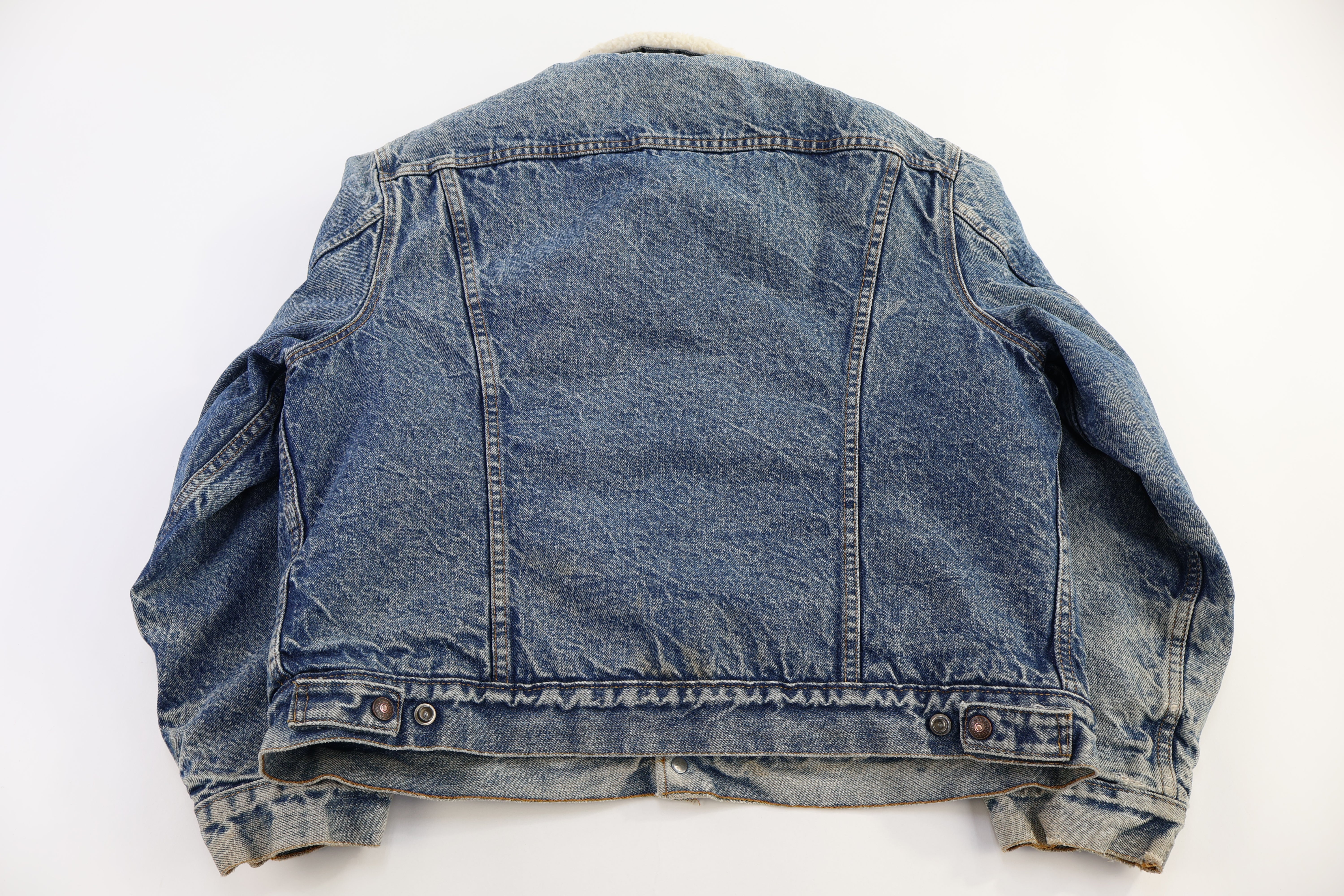 80's Levi's Medium Wash Sherpa Lined Jacket - Image 2