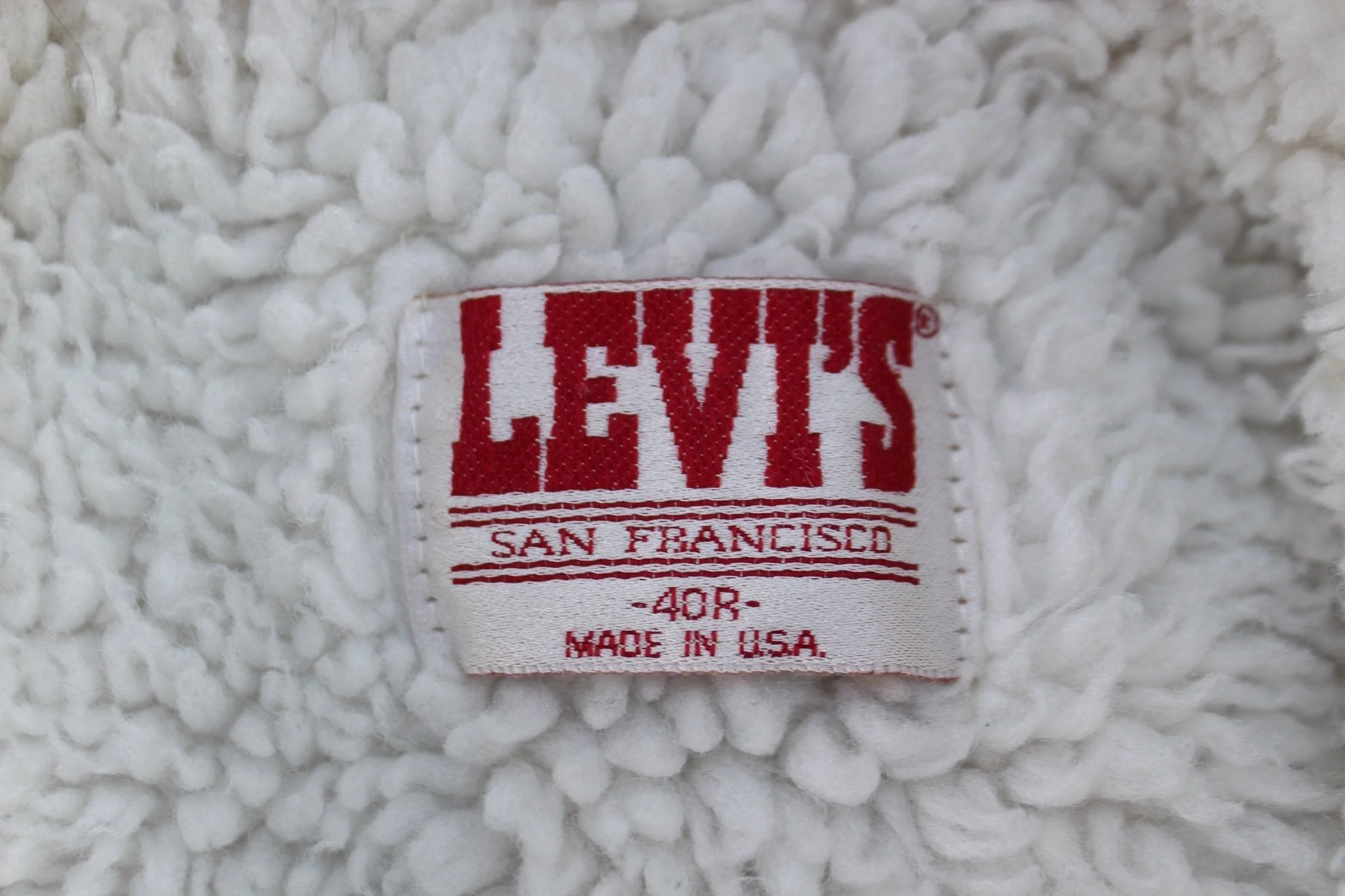 80's Levi's Sherpa Lined Denim Trucker Jacket - Image 3