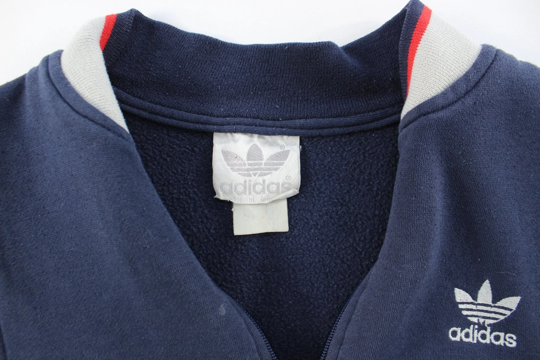 80'sAdidas Embroidered Logo Navy Blue, Red, Grey Zip Up Jacket - Image 3