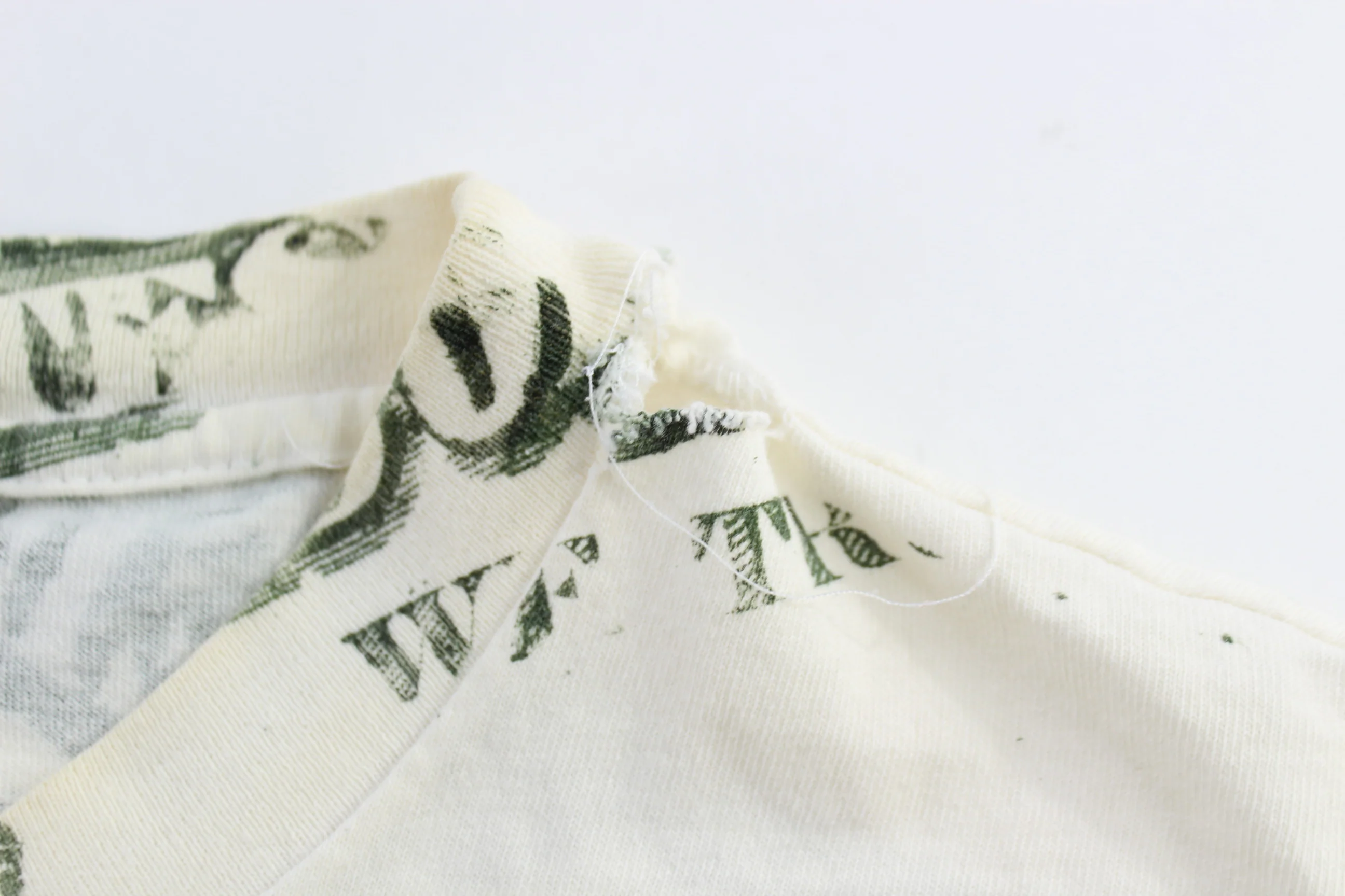 90's 100 Dollar Bill All Over Graphic T-shirt - Image 4