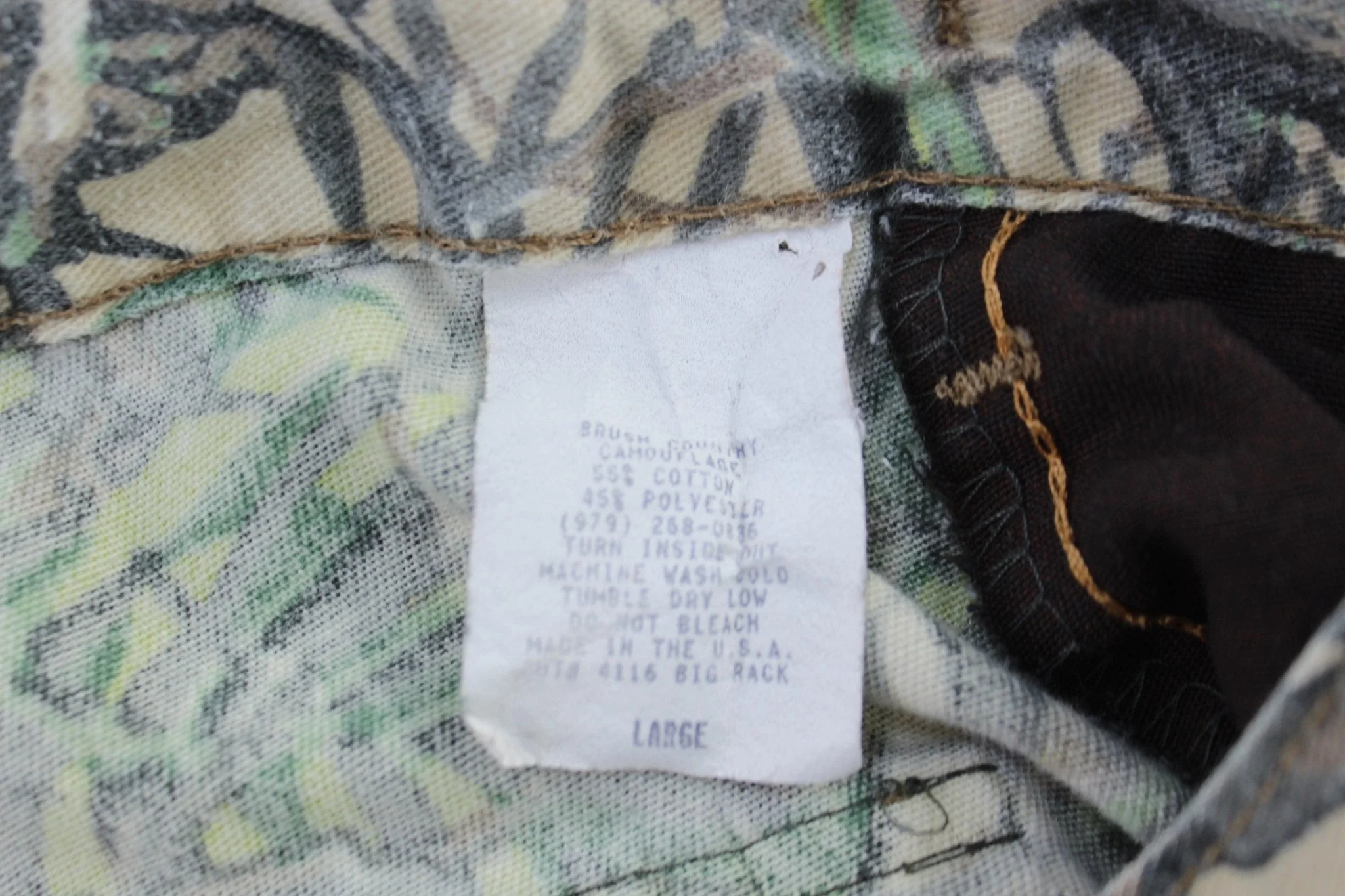 90's Bush Country Camo Cargo Pants - Image 4
