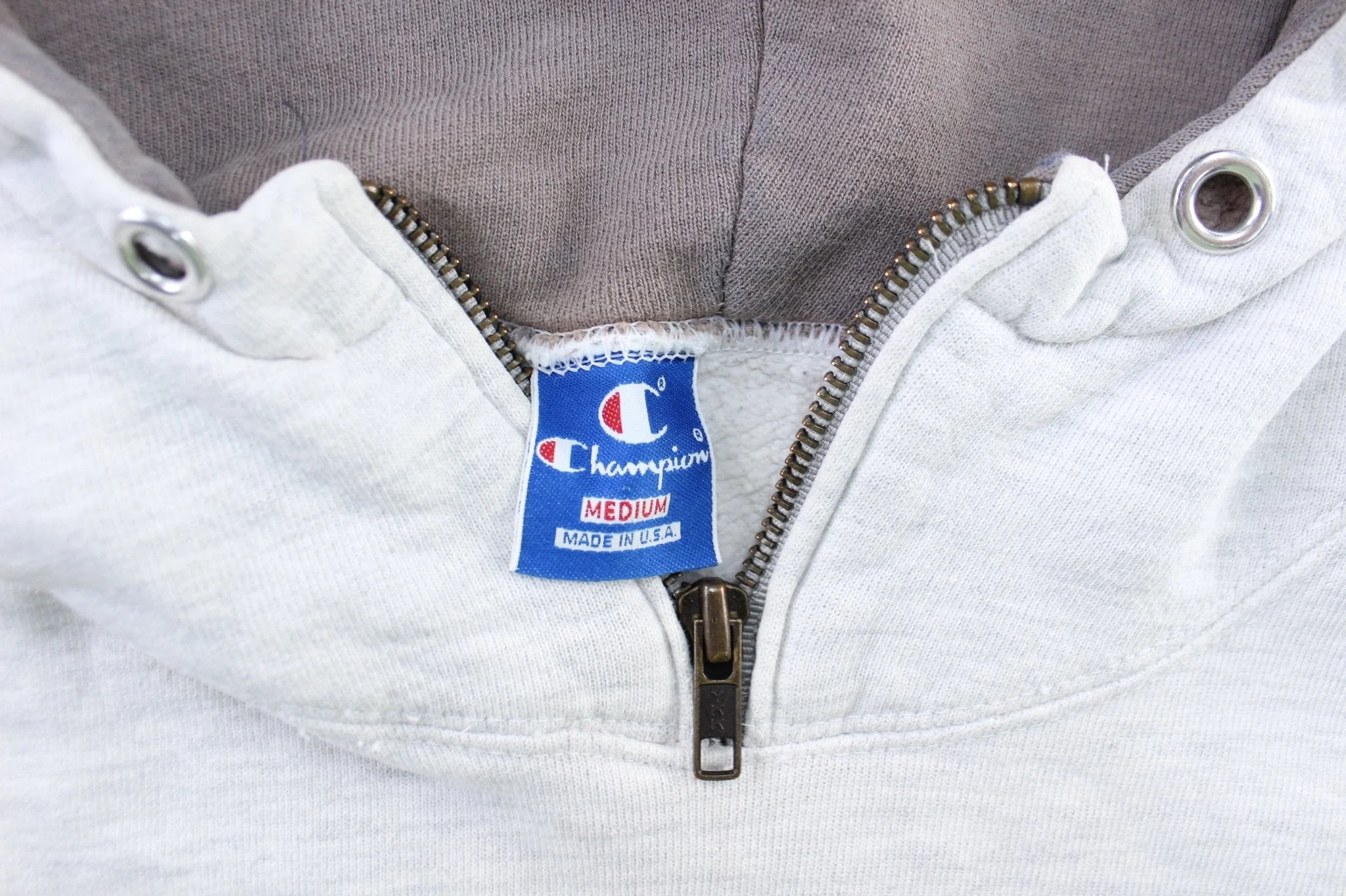 90's Champion Embordered Logo Light Grey Pullover Hoodie - Image 4