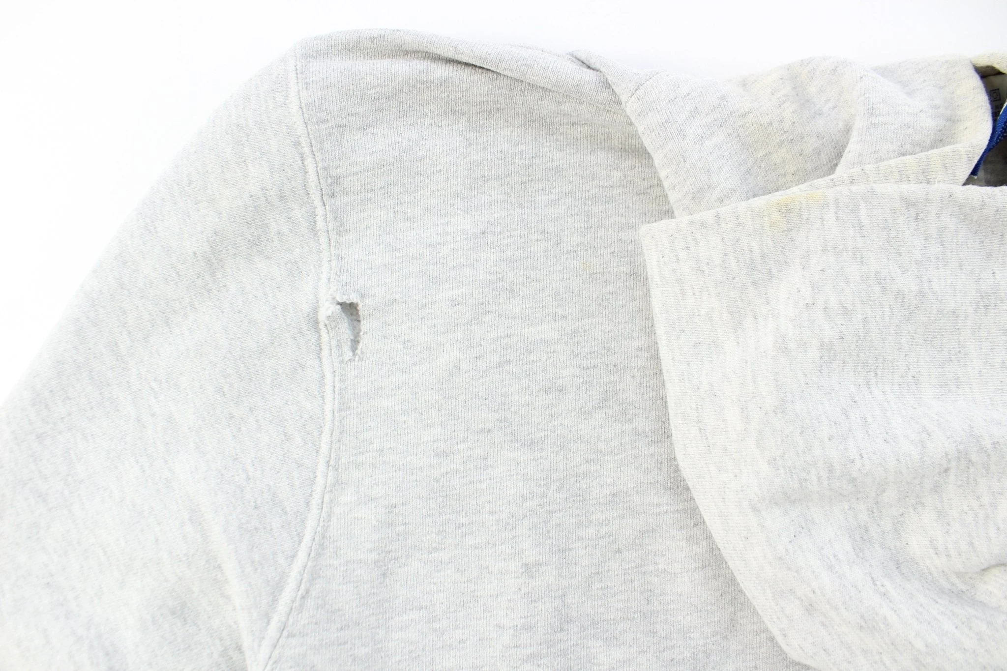 90's Champion Embroidered Logo Grey Pullover Hoodie - Image 3