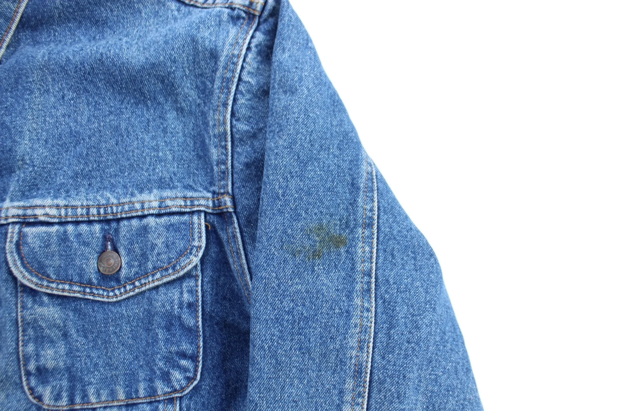 90's Gap Buffalo Lined Denim Jacket - Image 3