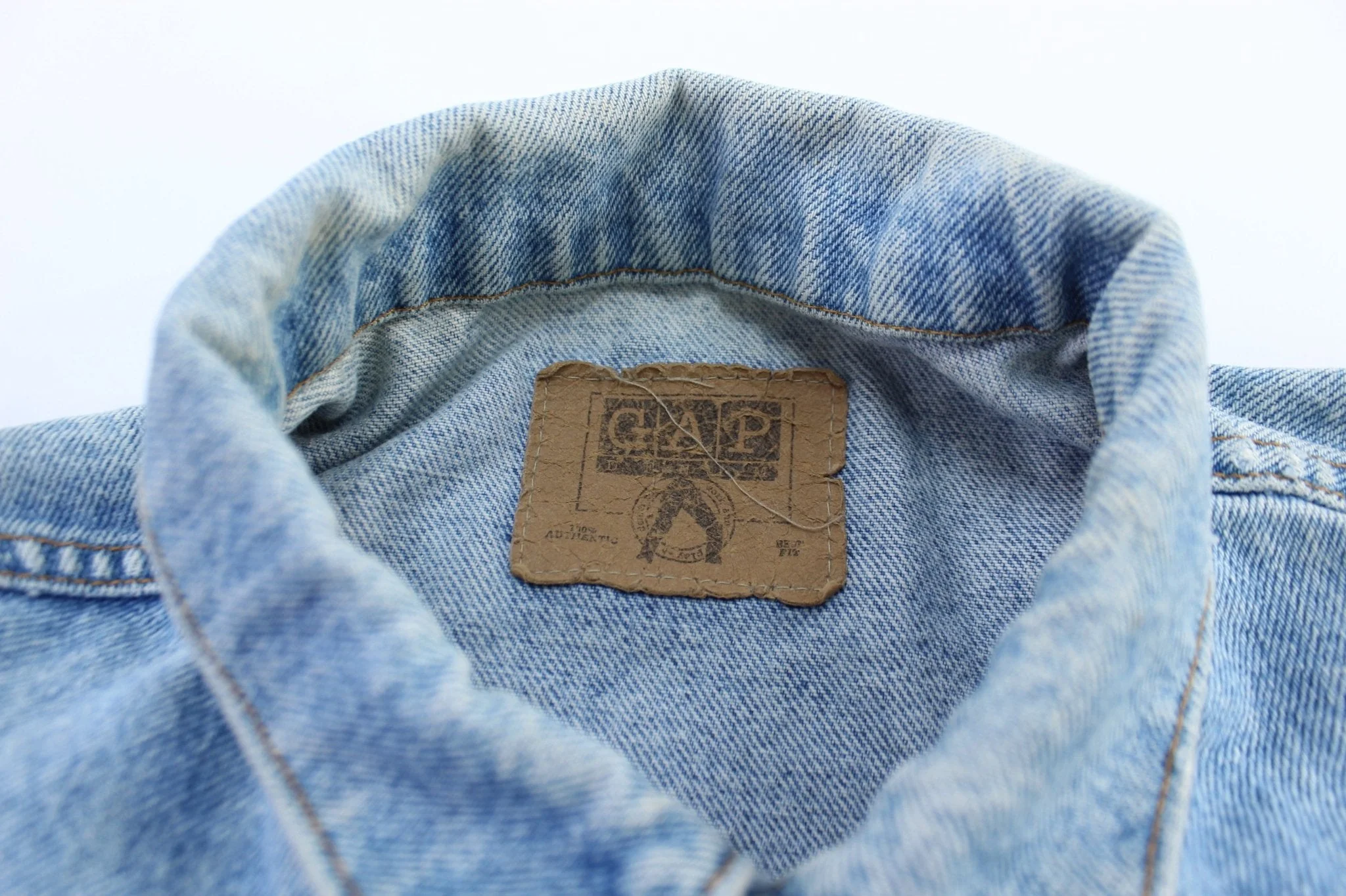 90's Gap Denim Jacket - Image 3