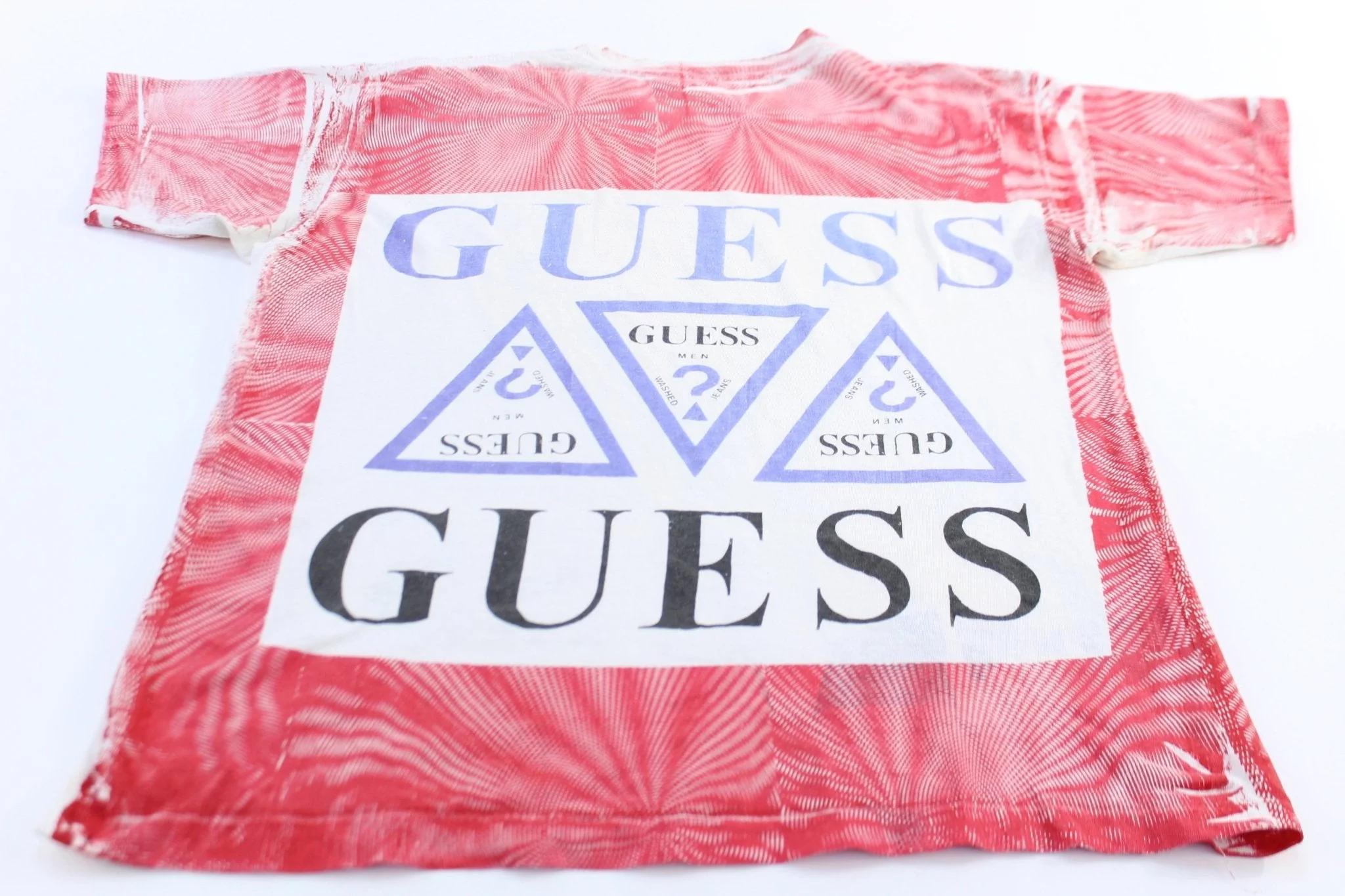 90's Guess Jeans All Over Print T-Shirt - Image 2