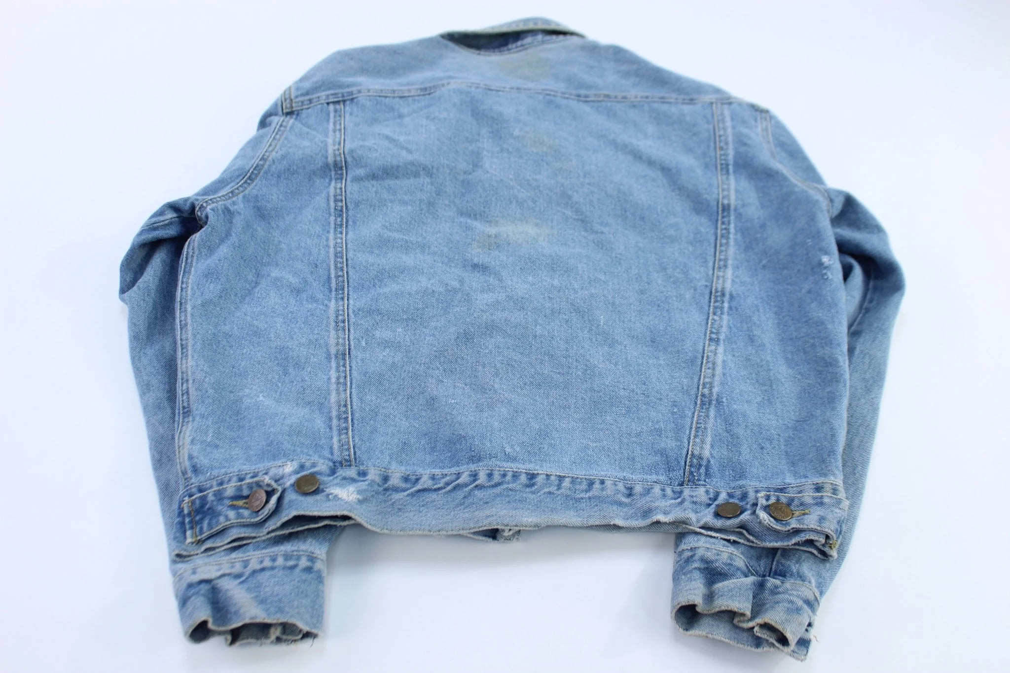 90's Guess Light Wash Denim Jacket - Image 2