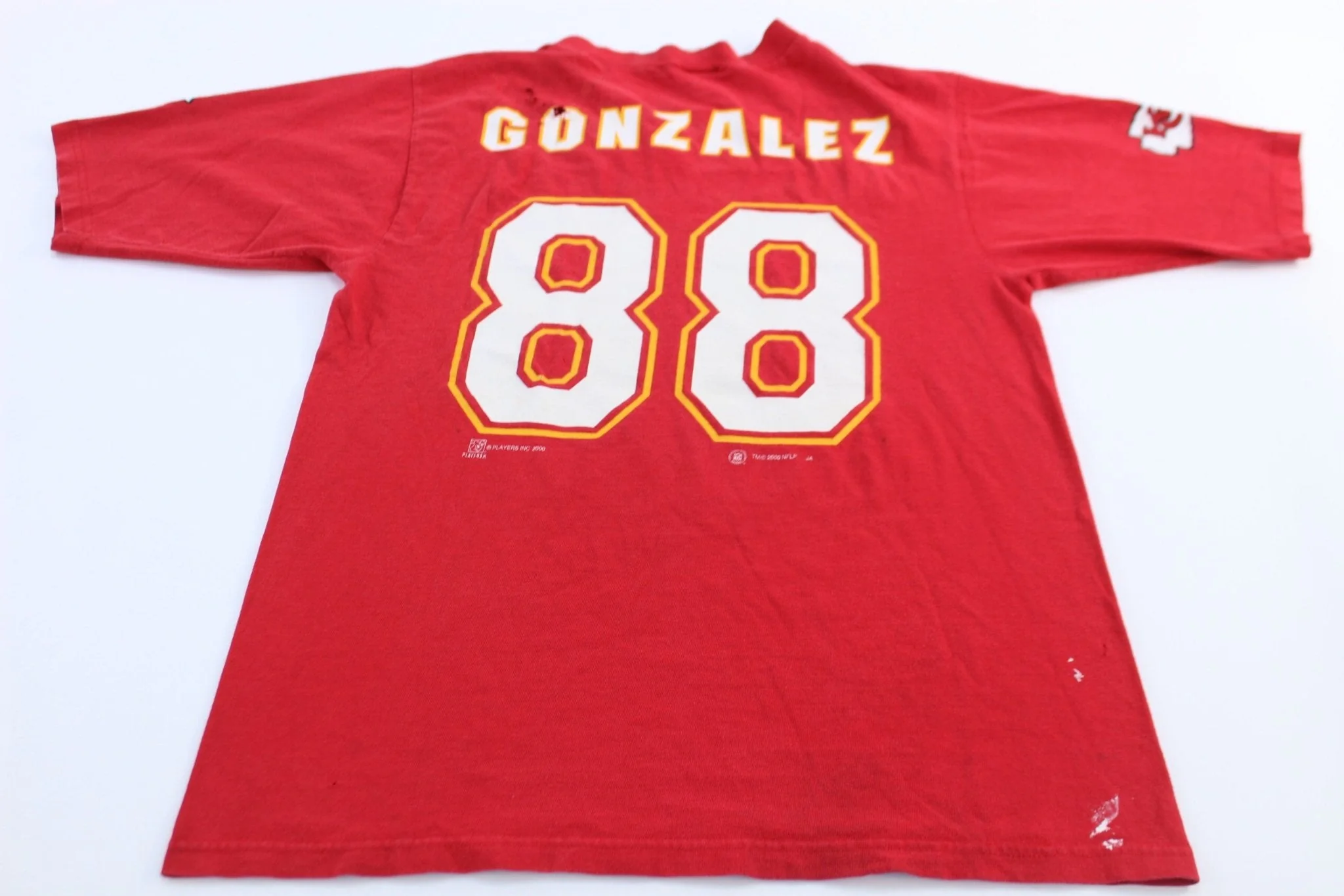 90's Kansas City Chiefs Tony Gonzalez Jersey T-Shirt - Image 2
