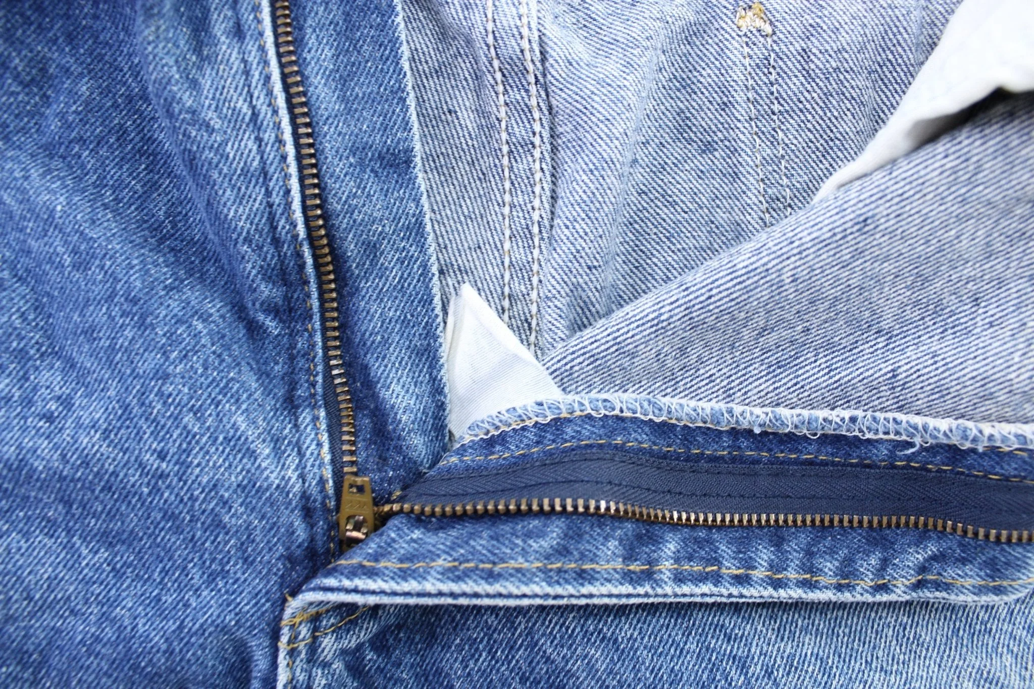90's Lee Denim Shorts - Image 3
