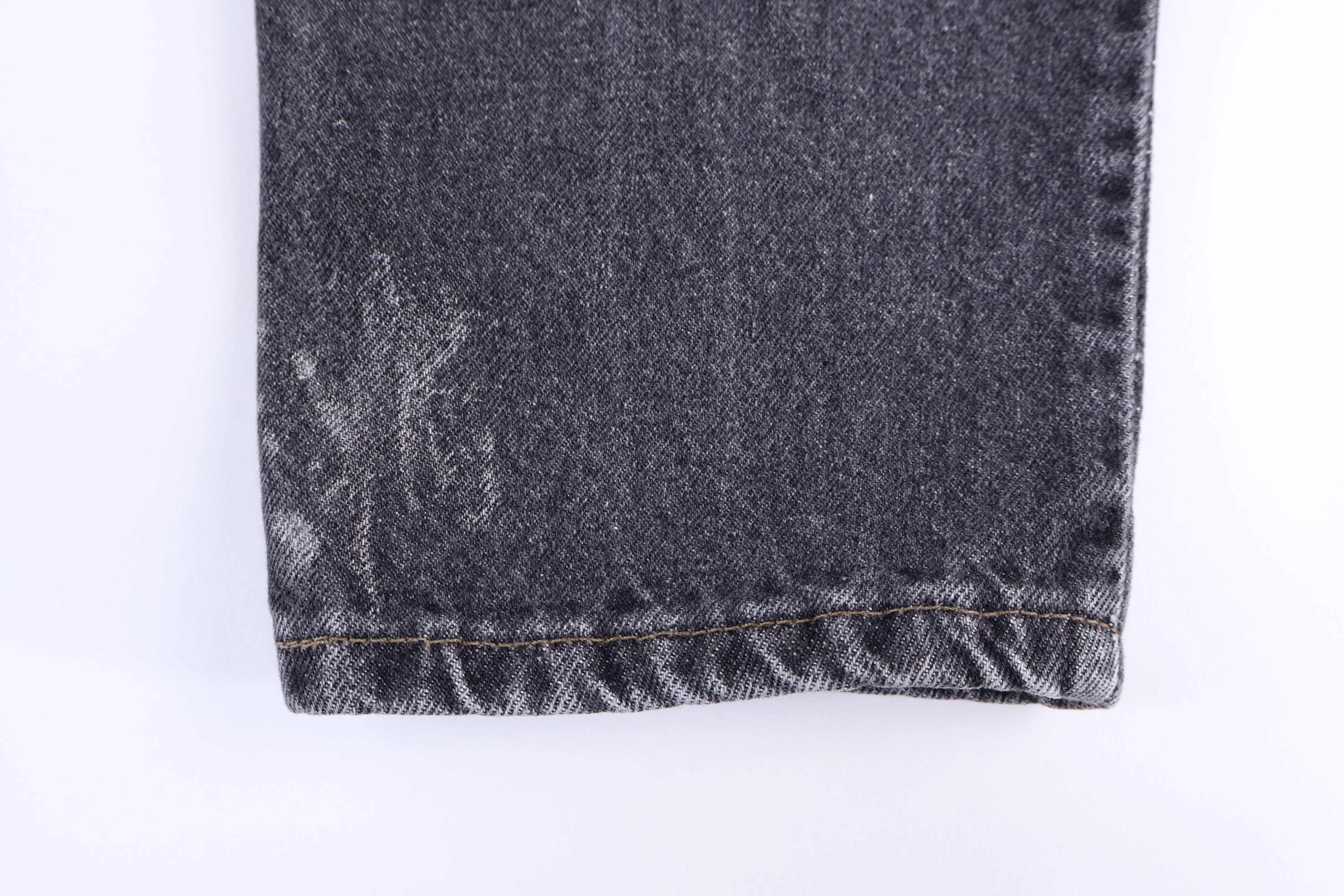 90's Levi's 550 Black Dneim Jeans - Image 3