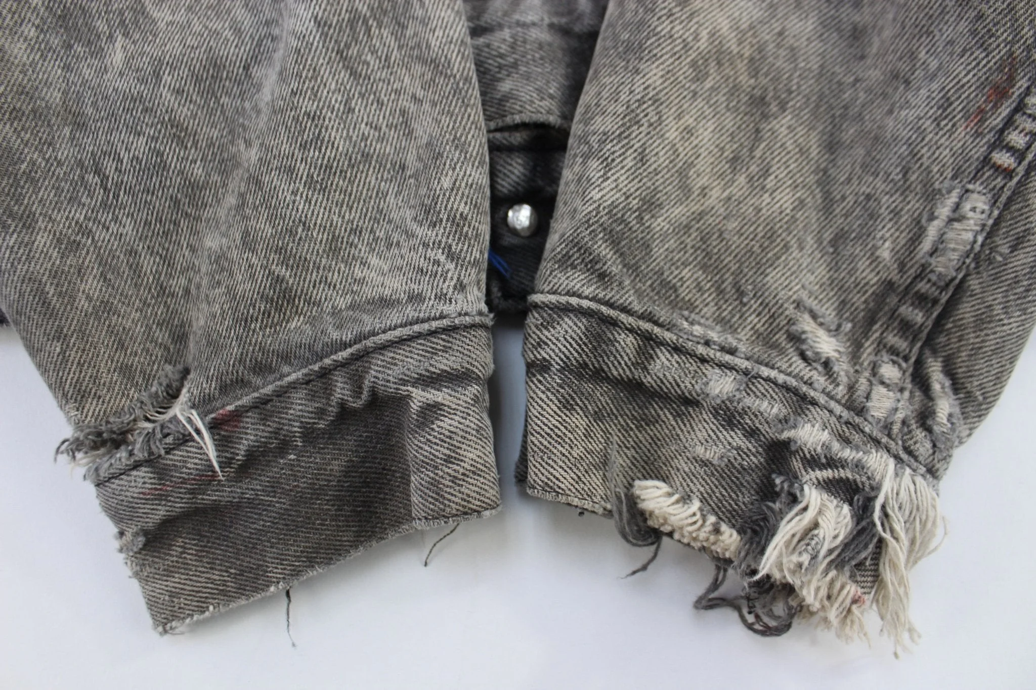 90's Levi's Acid Wash Denim Trucker Jacket - Image 4