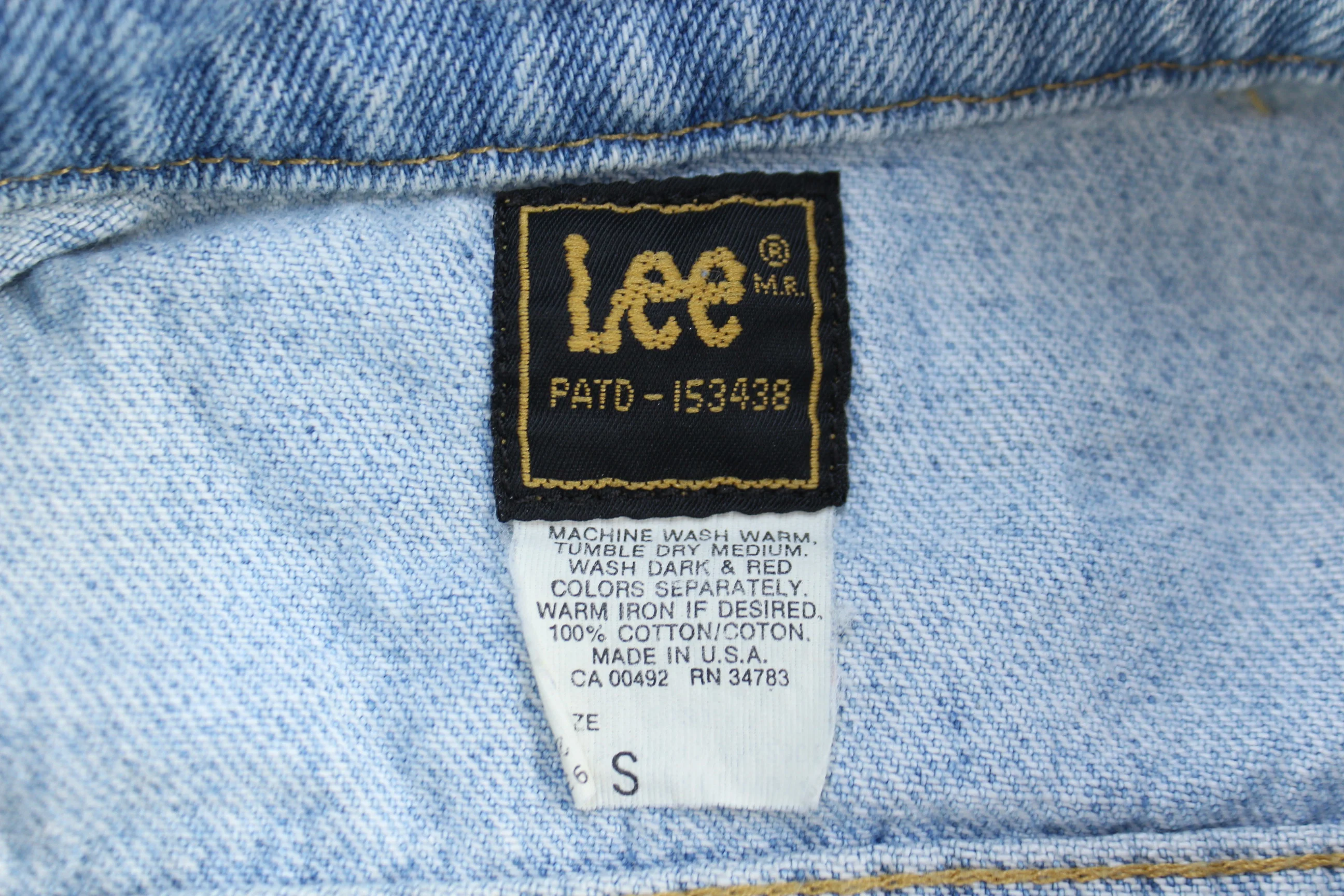 90's Levi's Lee Light Wash Denim Jacket - Image 4